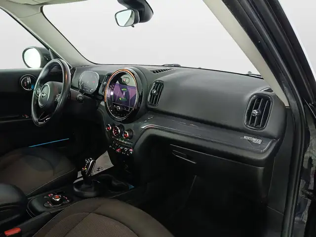Mini Countryman view 10