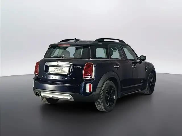 Mini Countryman view 4