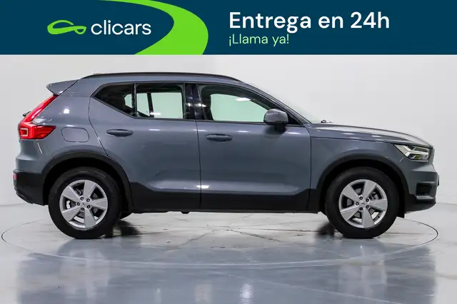 Volvo XC40 view 7