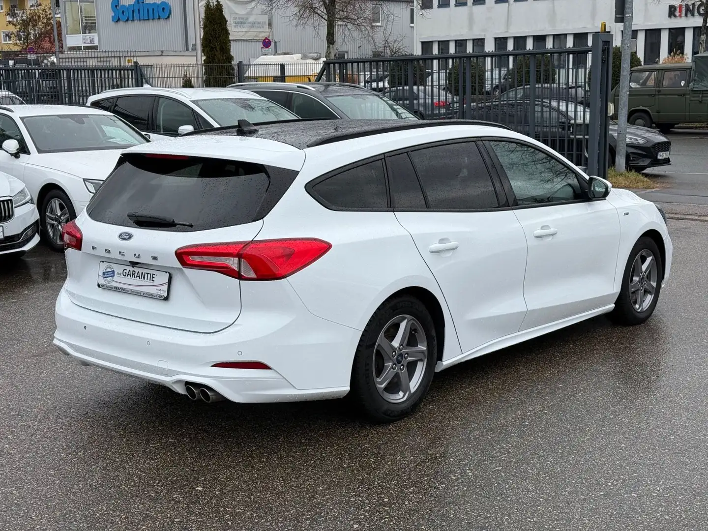 Ford Focus Turnier ST-Line*DAB*KAMER*ACC*PANO*8xALU* Weiß - 2