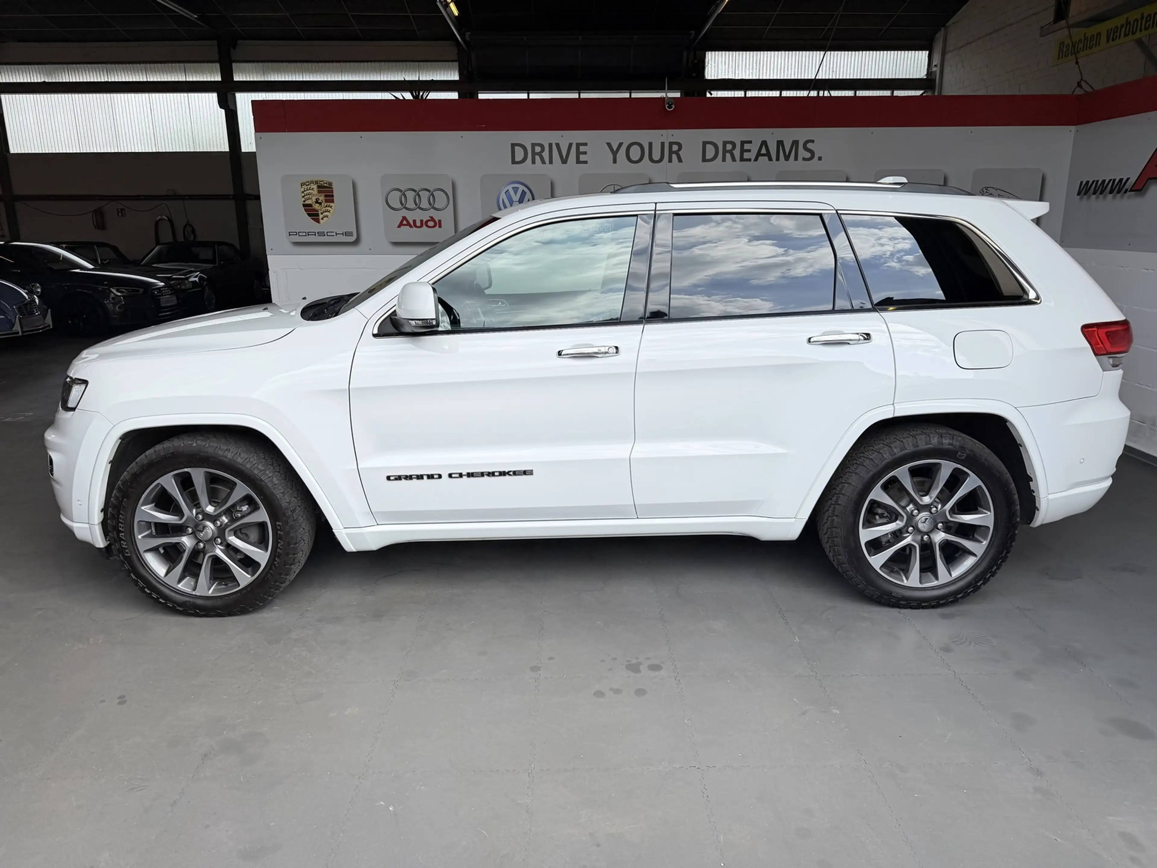 Jeep Grand Cherokee 3.0 CRD Overland *Top-Ausstattung **************** — photo 2
