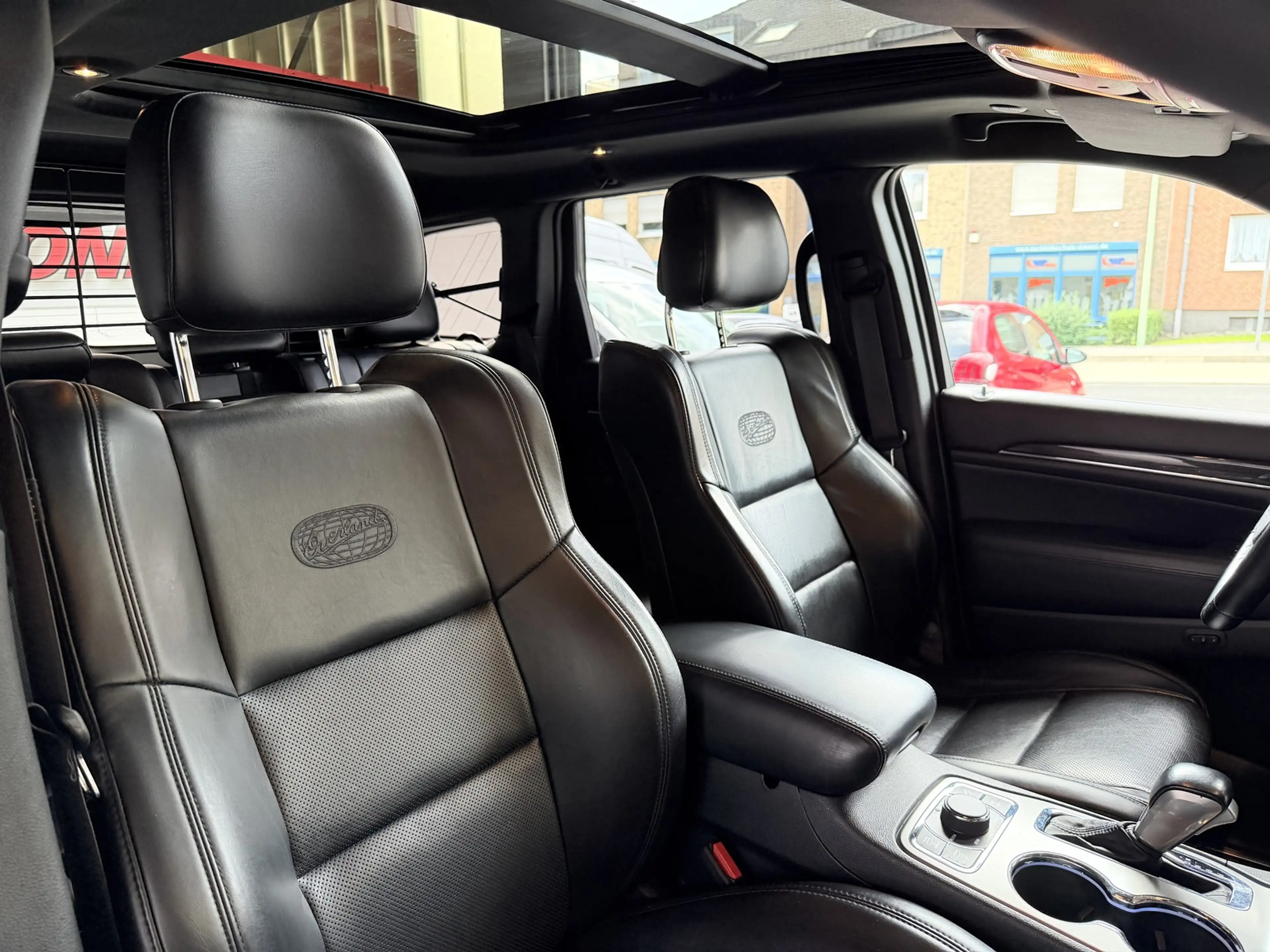 Jeep Grand Cherokee 3.0 CRD Overland *Top-Ausstattung **************** — photo 19