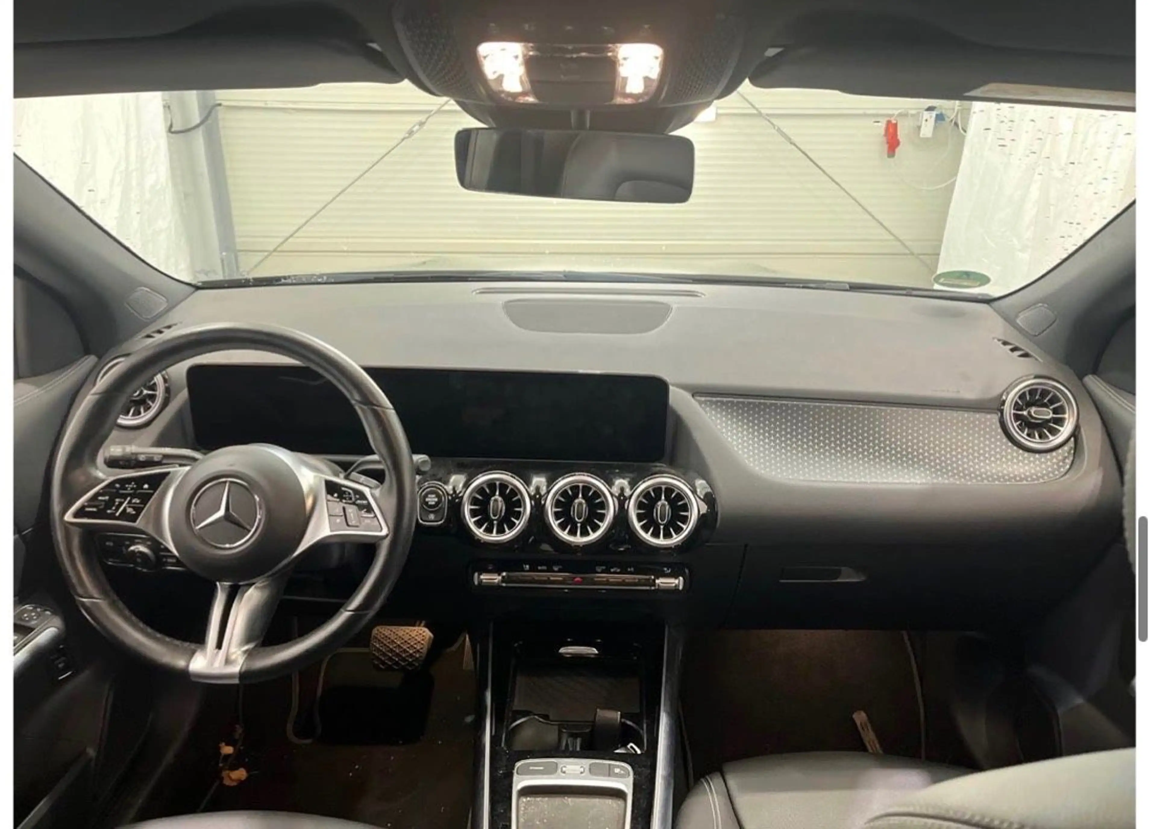 Mercedes-Benz GLA 200 GLA200d Progressive Leder Navi Kamera — photo 6