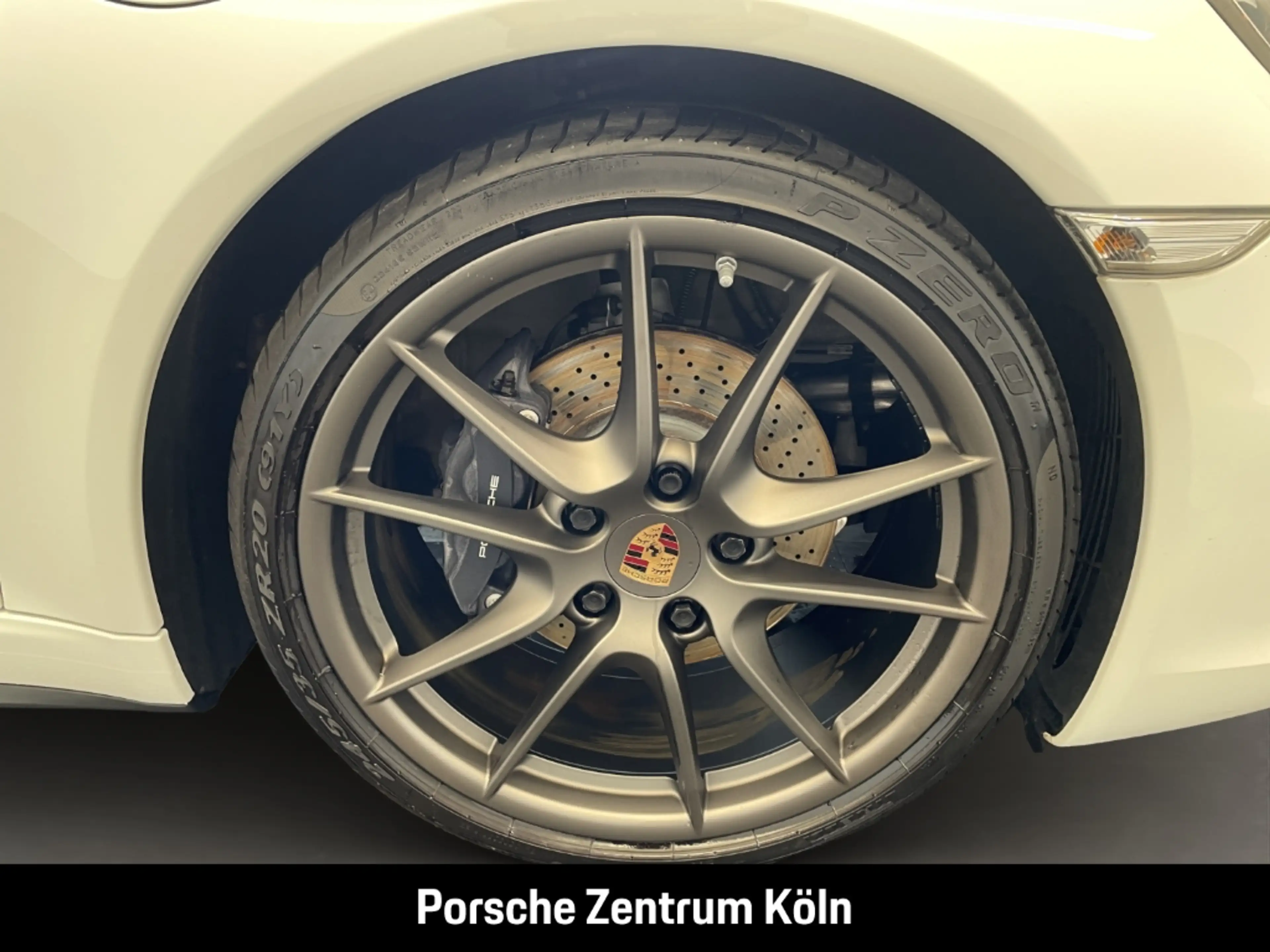 Porsche 991 -1 (911) Carrera 4 Cabriolet — photo 9