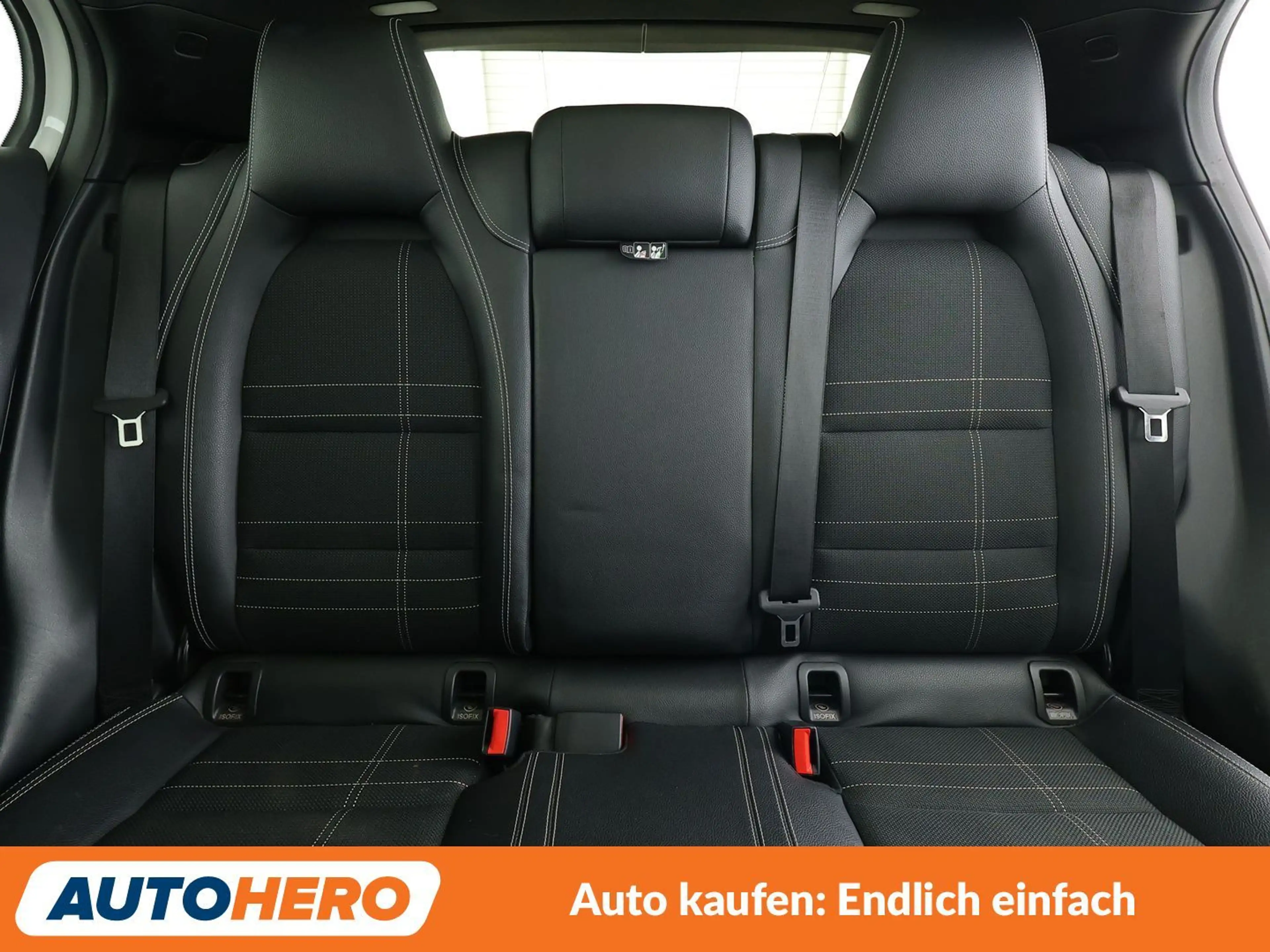 Mercedes-Benz GLA 180 Urban*NAVI*TEMPO*PDC*SHZ* — photo 15