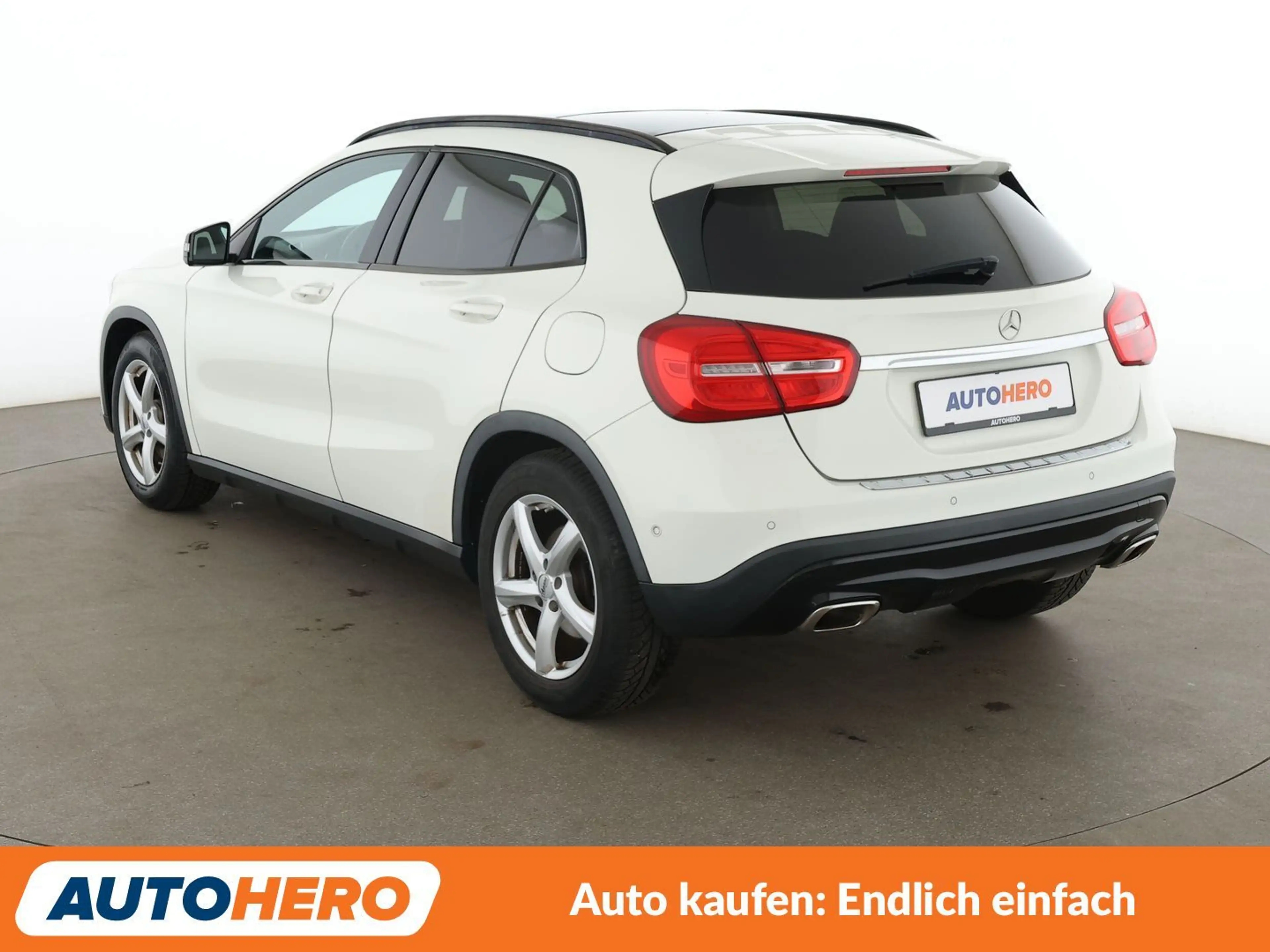 Mercedes-Benz GLA 180 Urban*NAVI*TEMPO*PDC*SHZ* — photo 4