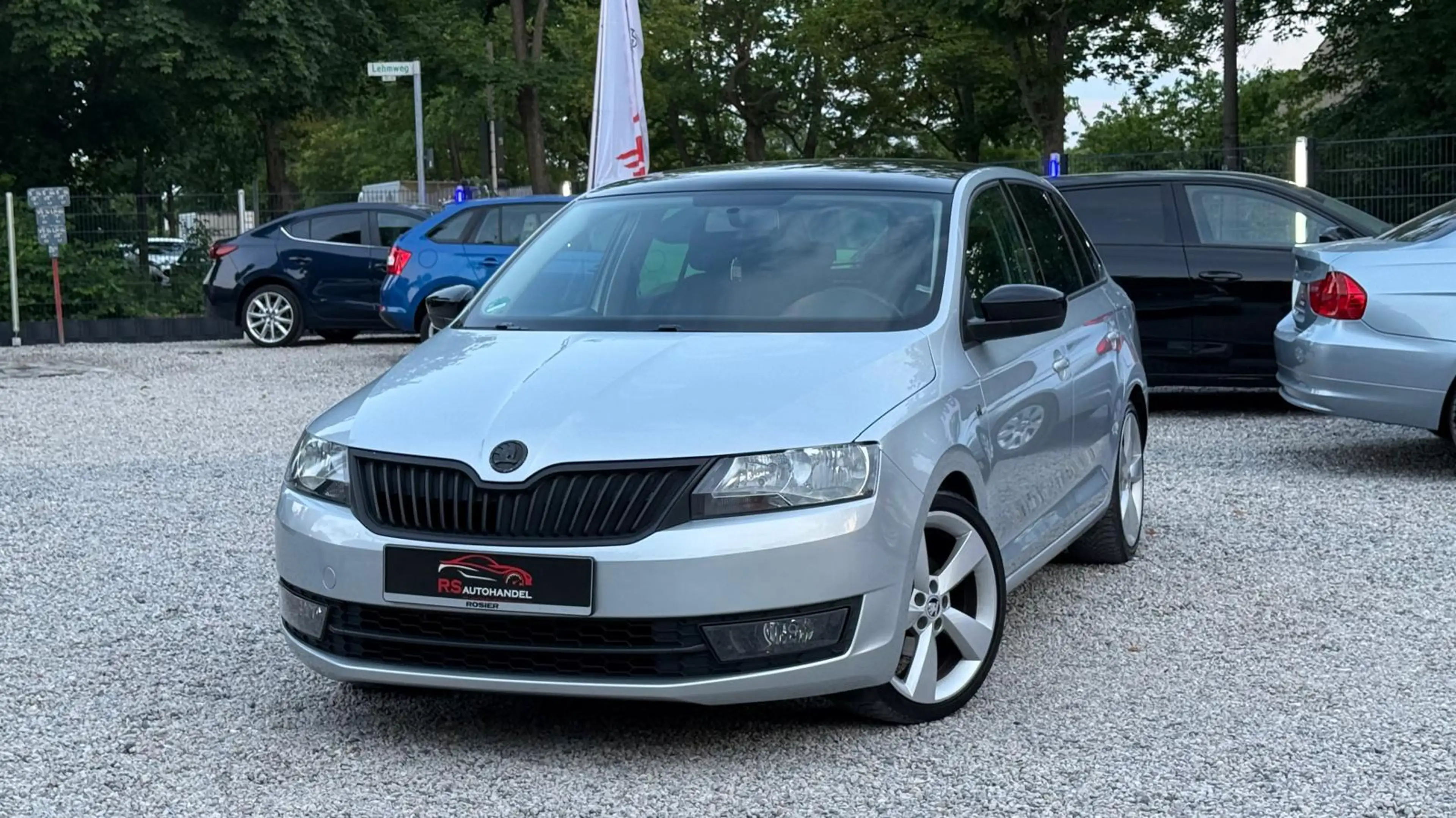 Skoda Rapid/Spaceback Active/Pano/Temp./SHZ/Auspuff Sound — photo 9