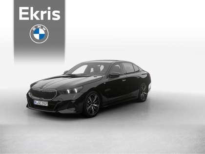 BMW 5 Serie Sedan 520i | M Sportpakket Pro | Travel Pa