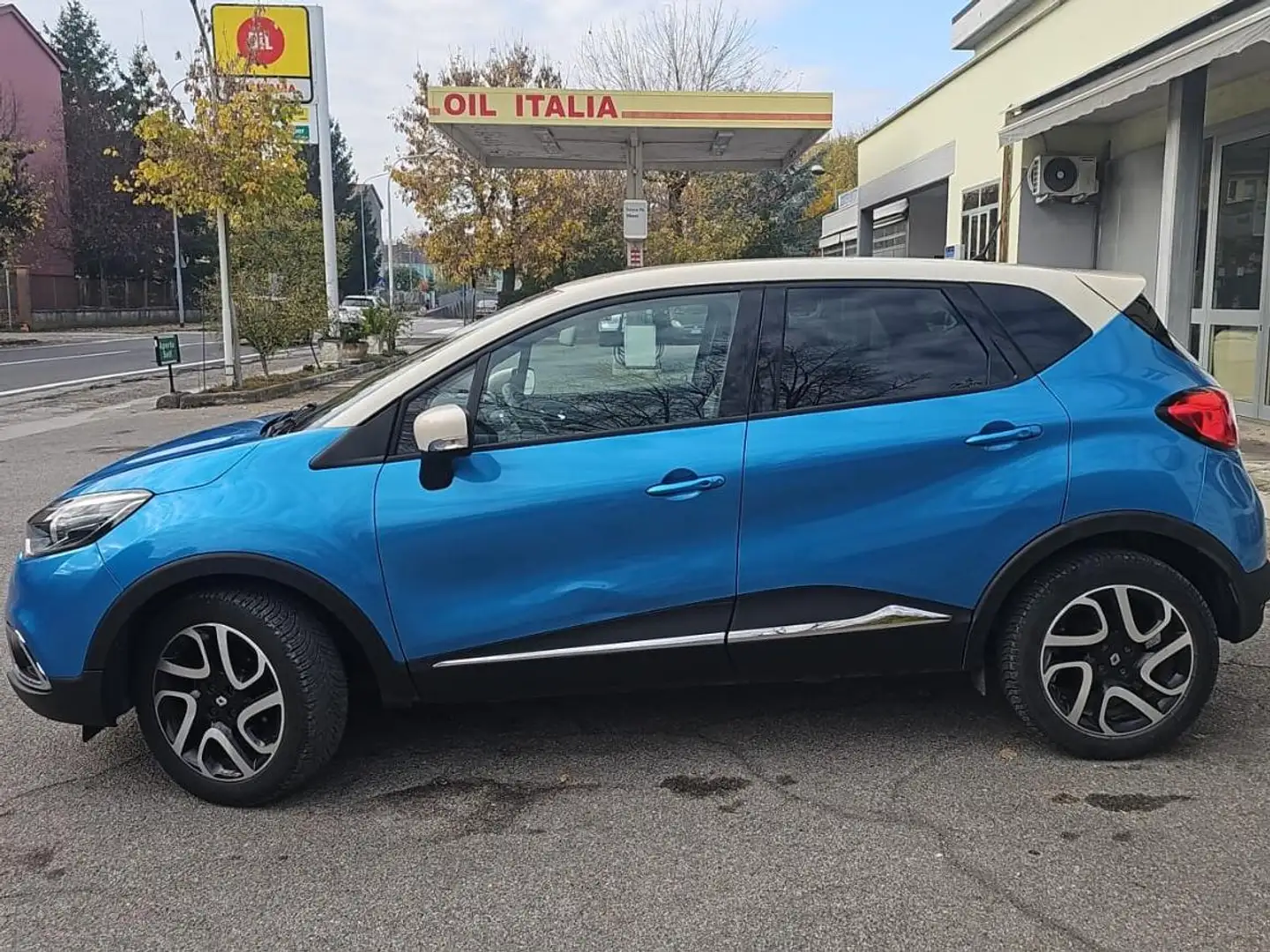 Renault Captur 0.9 tce Intens (energy r-link) 90cv E6 camera NAVI Bleu - 2