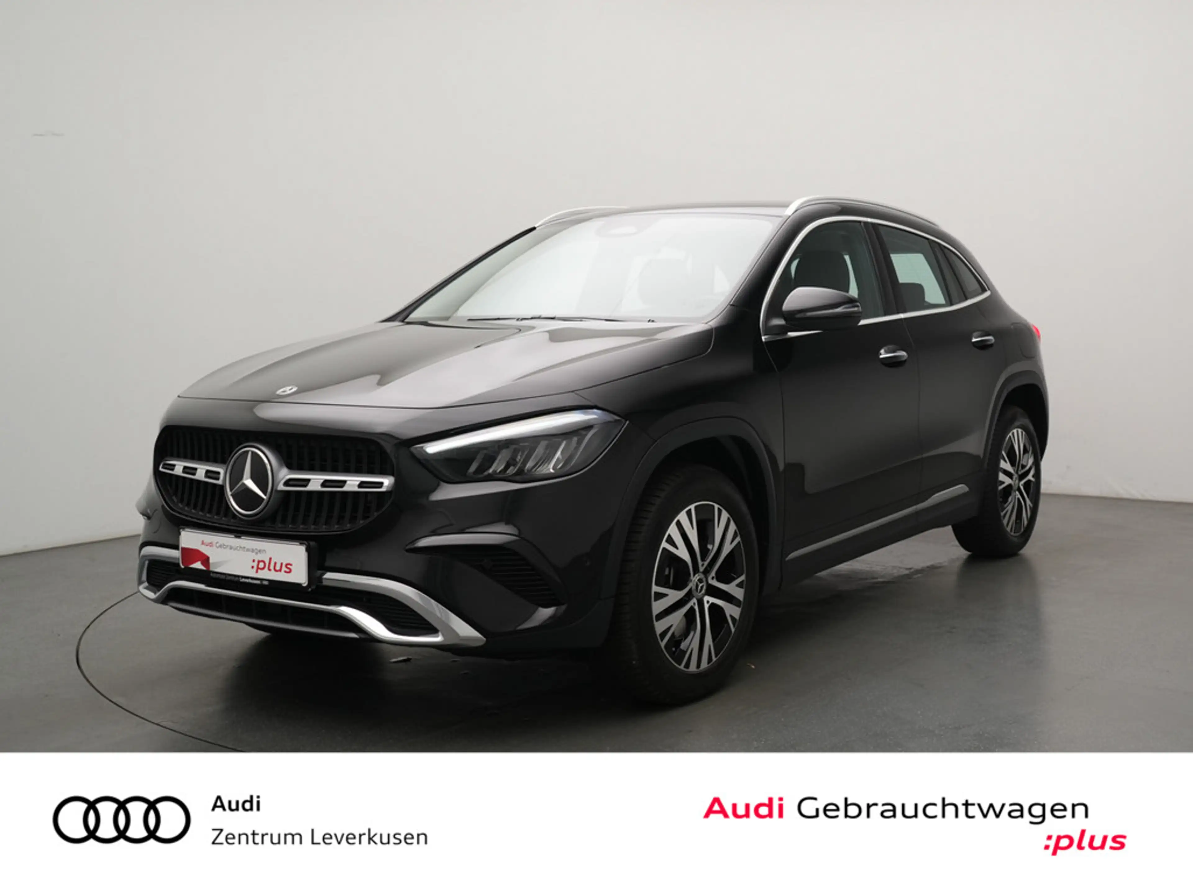 Mercedes-Benz GLA 250 VIRT NAVI SHZ KAM LED
