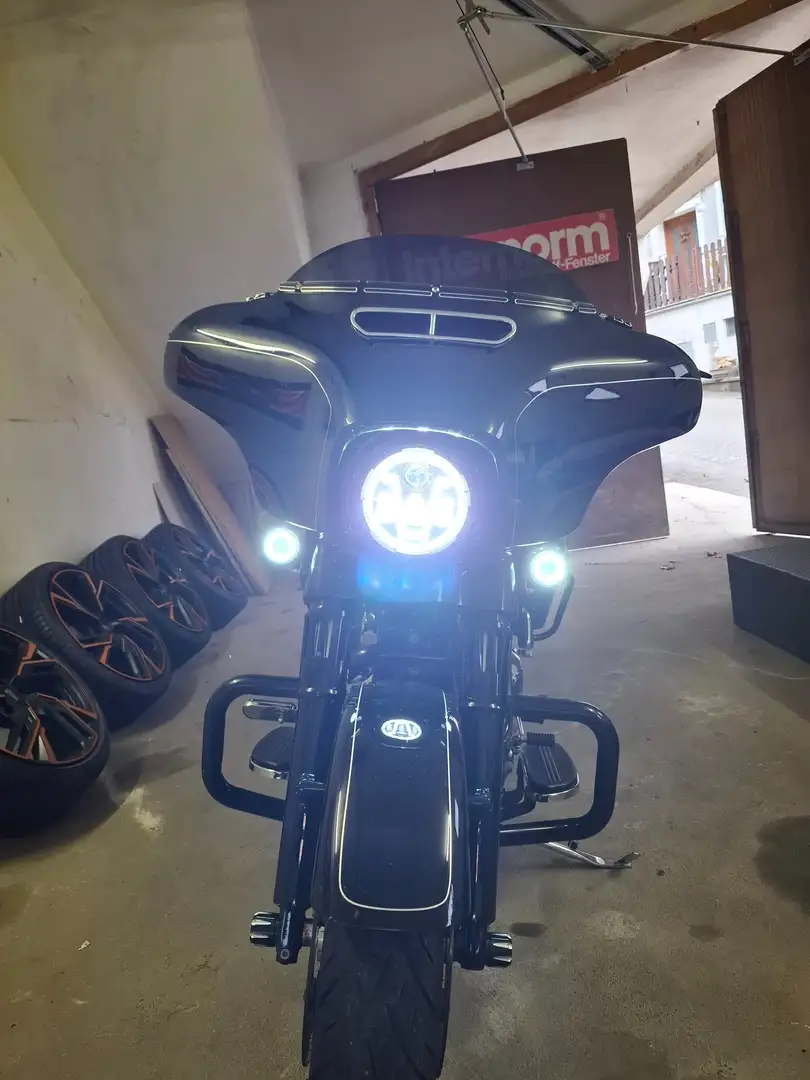 Harley-Davidson Street Glide Spezial FLHXS Schwarz - 1