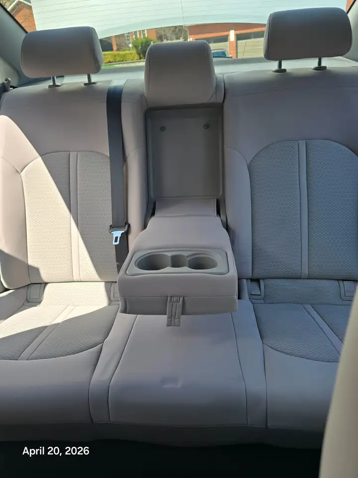 Hyundai SONATA снимка Hyundai SONATA