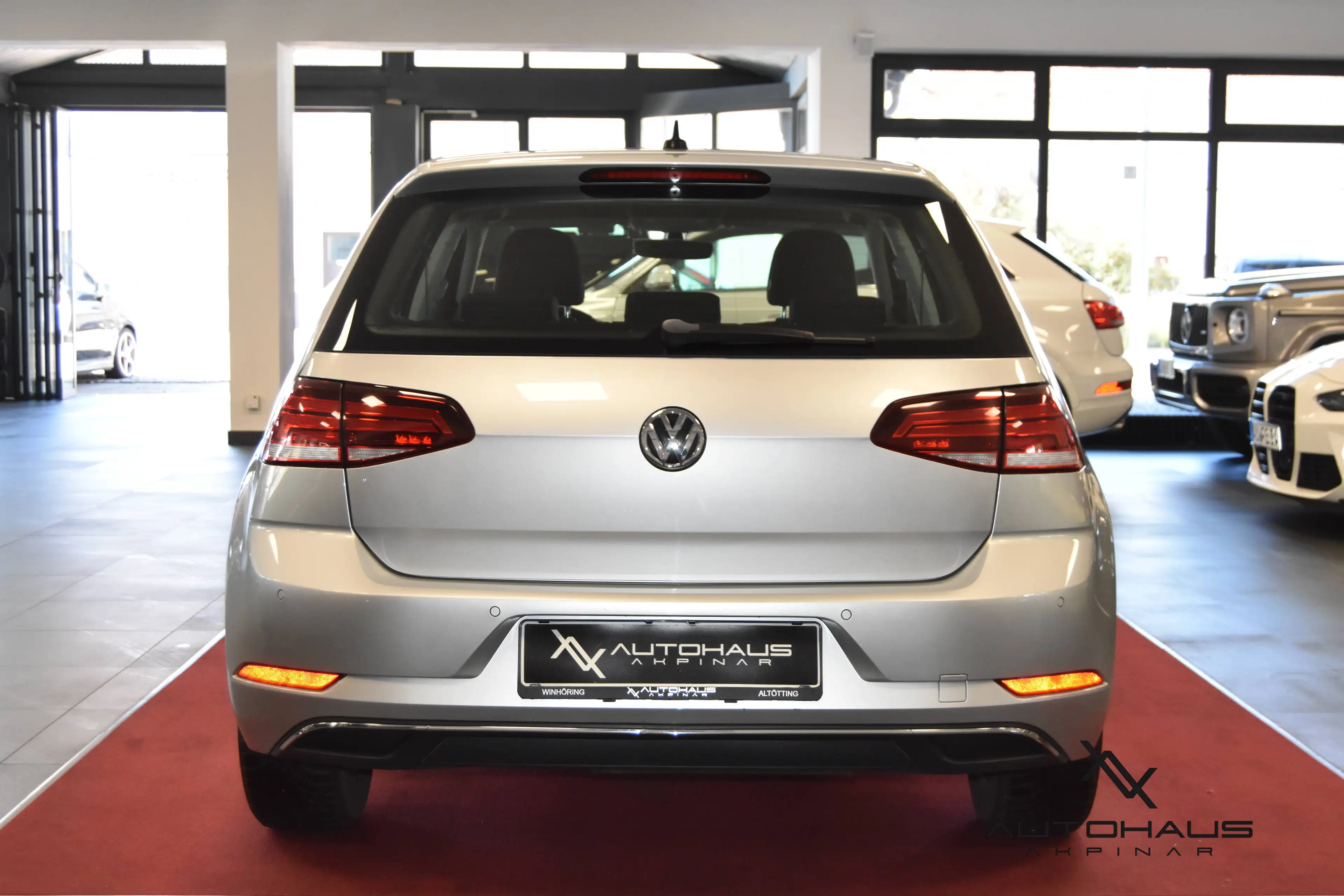 Volkswagen Golf 7 Comfortline BMT.~SHZ.~KLIMA.~PDC.~AHK.~TÜV.~SERVICE. — photo 6