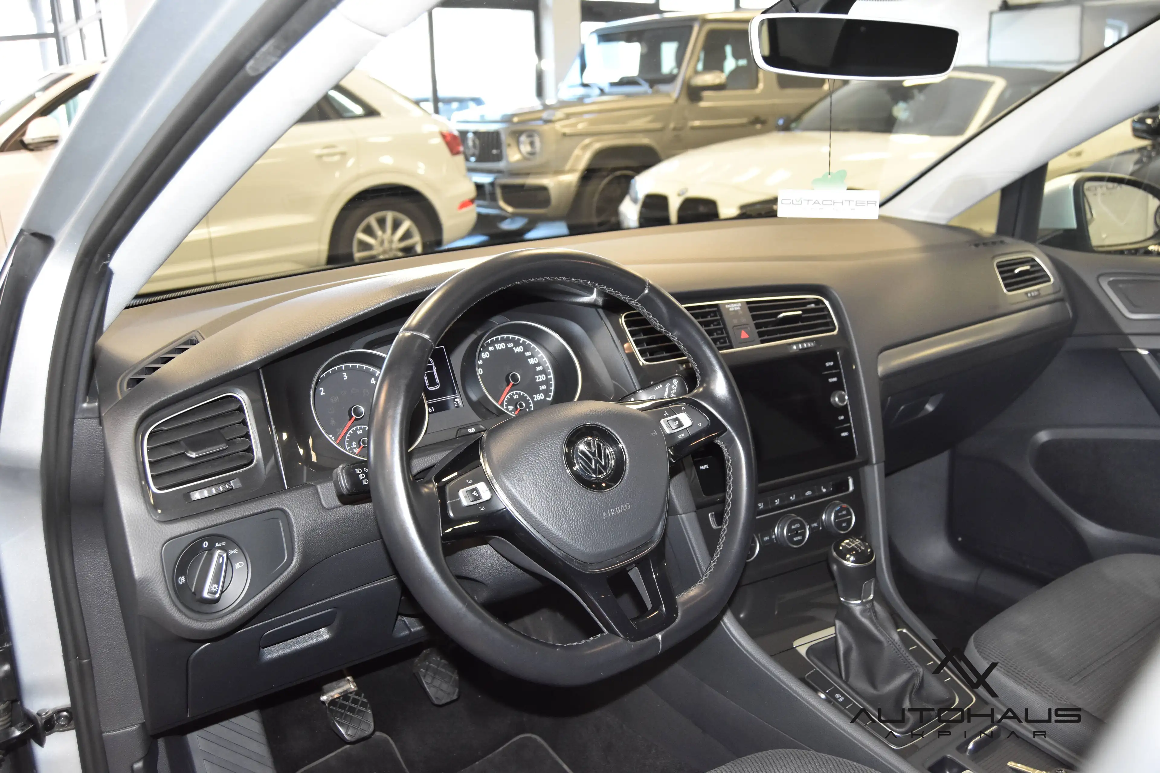 Volkswagen Golf 7 Comfortline BMT.~SHZ.~KLIMA.~PDC.~AHK.~TÜV.~SERVICE. — photo 2