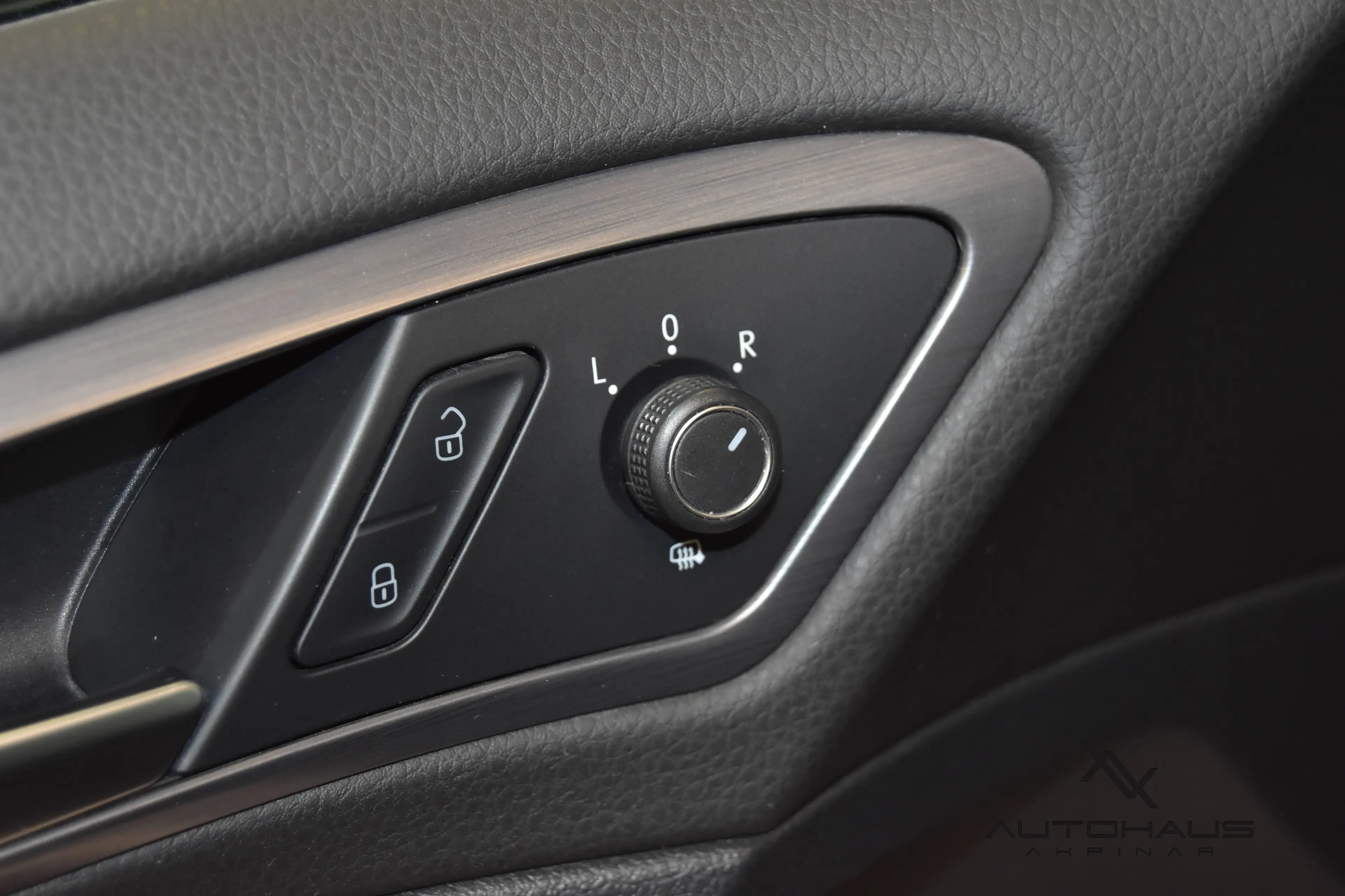 Volkswagen Golf 7 Comfortline BMT.~SHZ.~KLIMA.~PDC.~AHK.~TÜV.~SERVICE. — photo 13