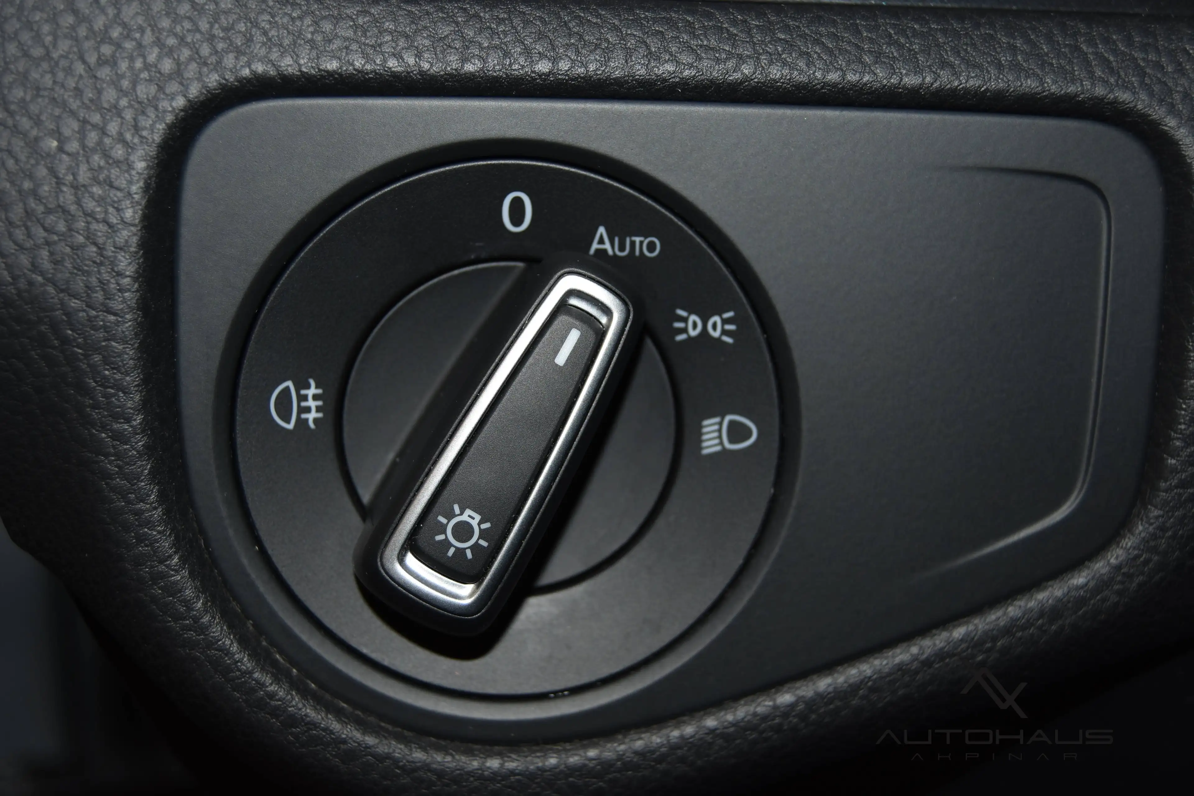 Volkswagen Golf 7 Comfortline BMT.~SHZ.~KLIMA.~PDC.~AHK.~TÜV.~SERVICE. — photo 14