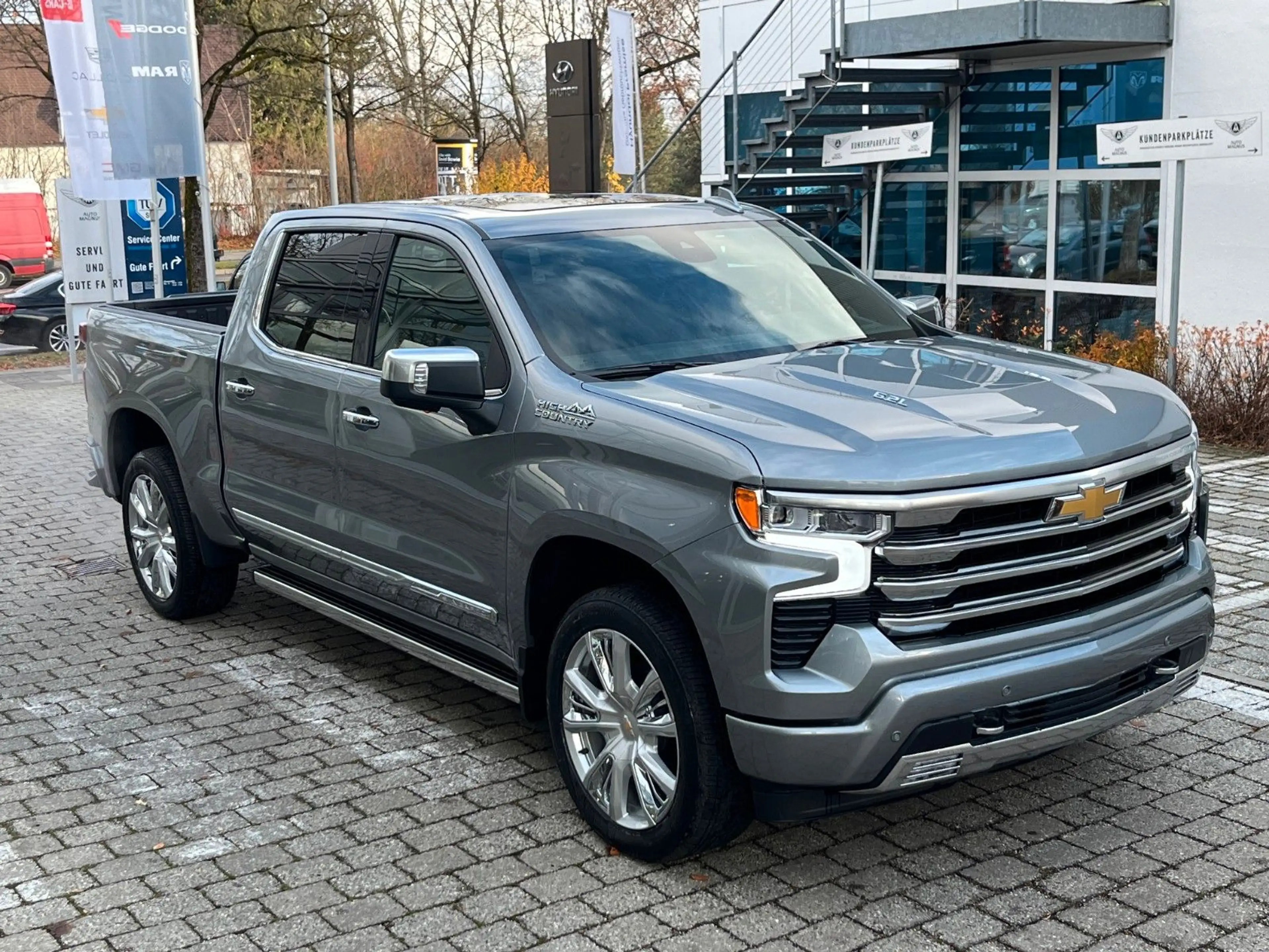 Chevrolet Silverado 6.2 V8 High Country MY2025 — photo 9
