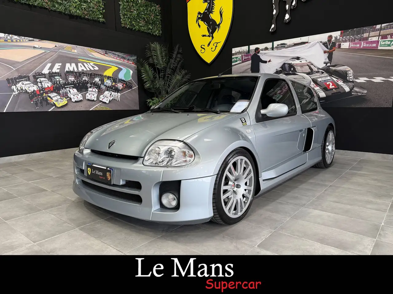 Renault Clio 3.0 V6 Cup Edition *Elia Motorsport n.0377 of 500*, foto 1