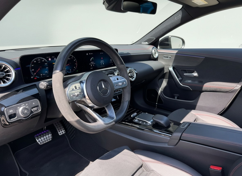 Mercedes-Benz CLA 250 Premium Plus|Pano|HUD|Burmester|Sfeerverlichting|C — photo 4