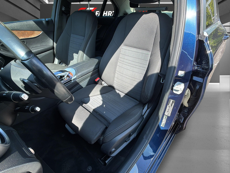 Mercedes-Benz C 250 d BlueTec LED*AHK*Keyless*Standheizung — photo 7