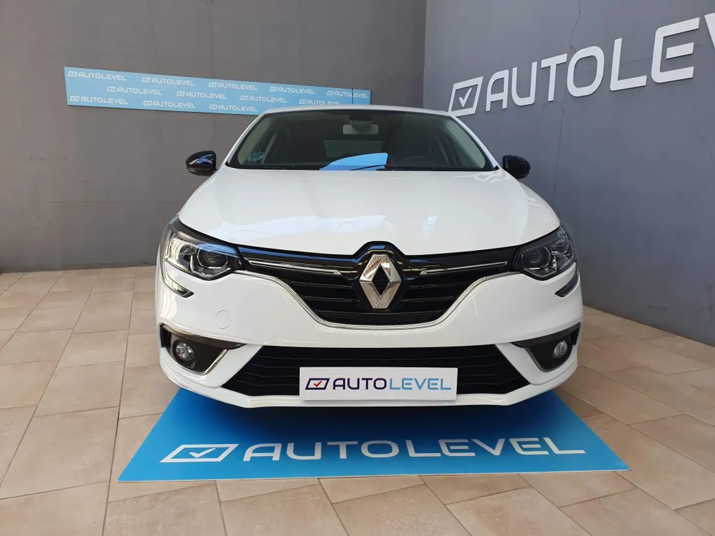 Renault Megane 1.3 TCe GPF Limited + 85kW Blanco - 2