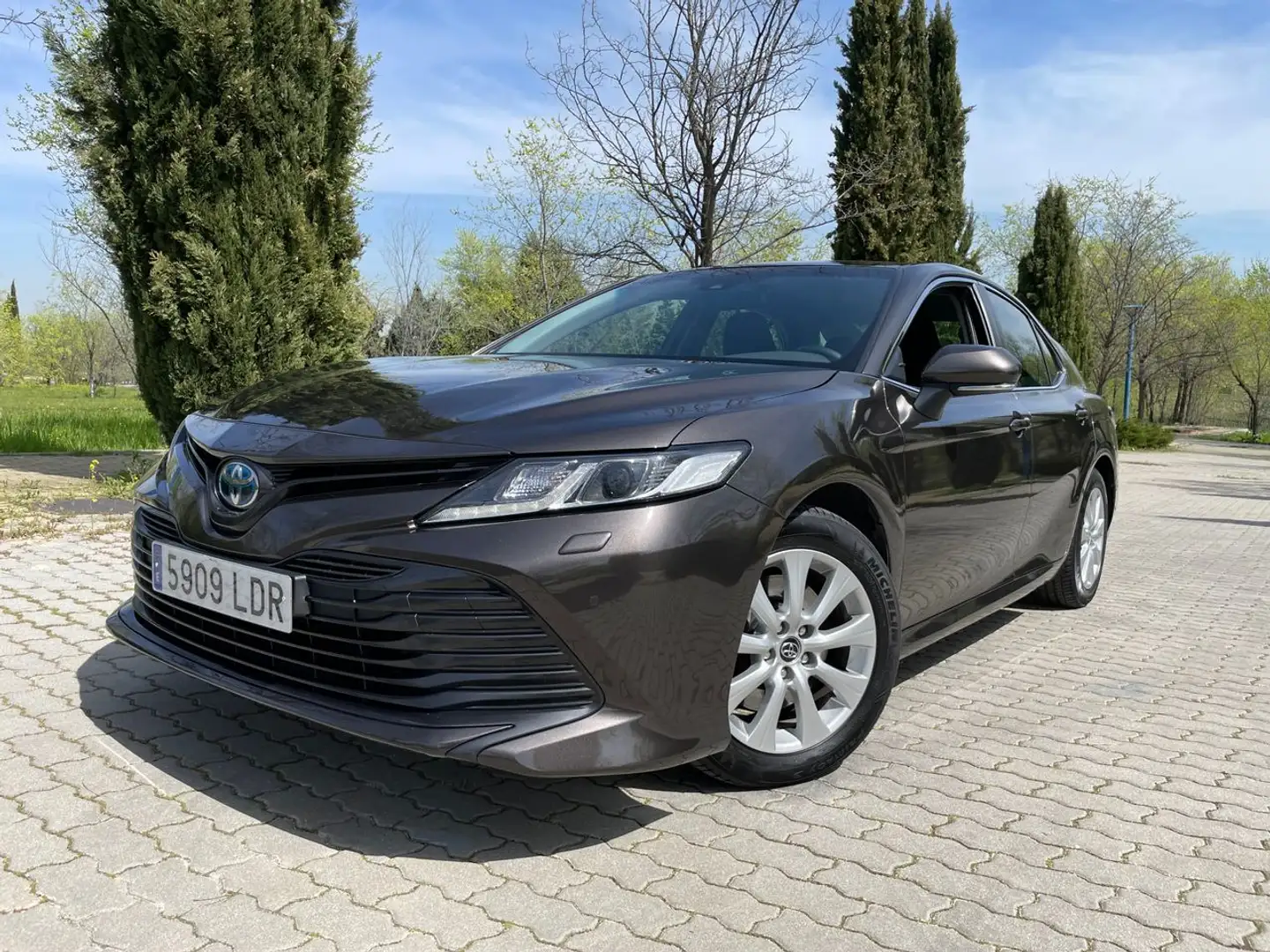Toyota Camry Business 220H 2.5 218cv. *IVA deducible* *Revision - 1