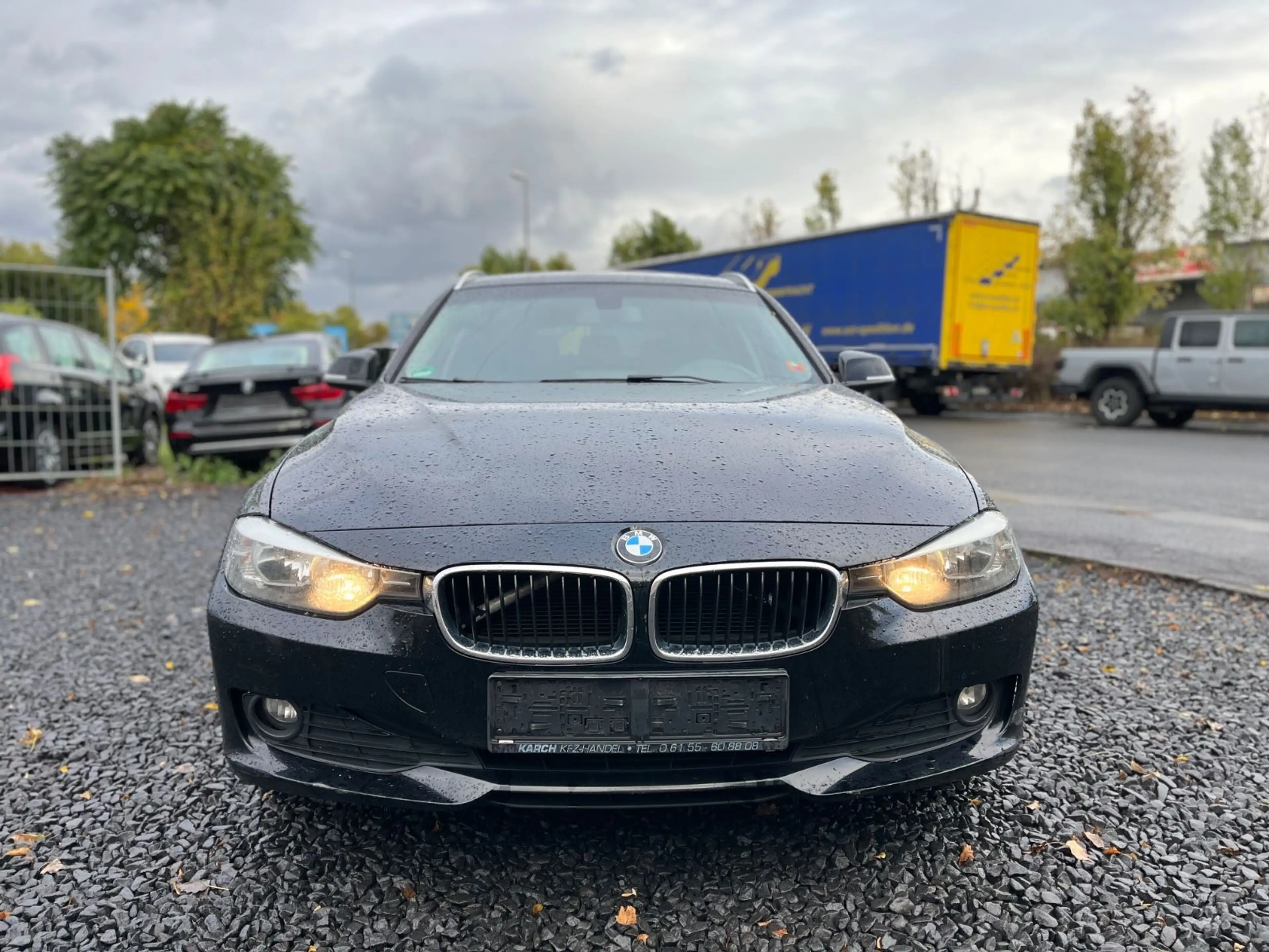 BMW 320 3 Touring 320 d — photo 2