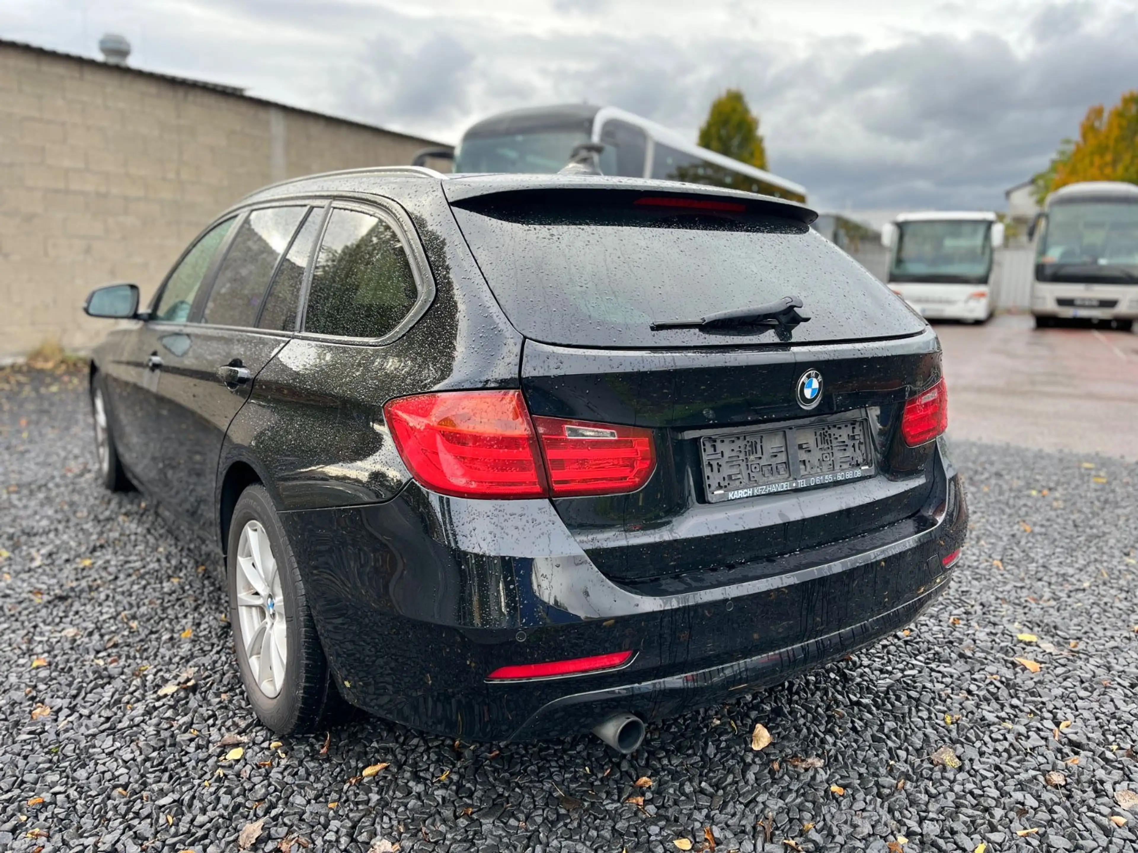 BMW 320 3 Touring 320 d — photo 4