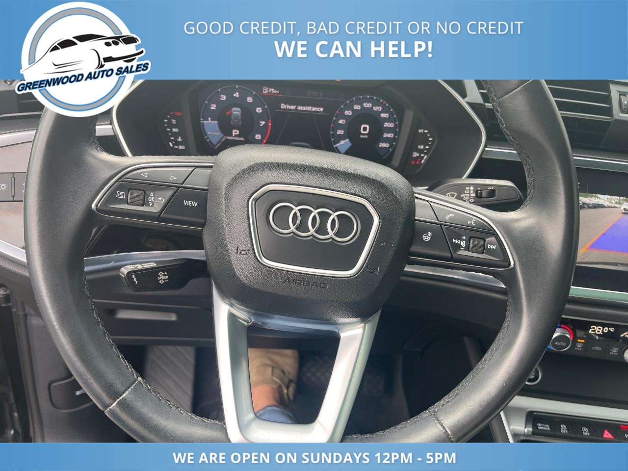 2021 Audi Q3 45 Komfort PRICED TO MOVE! BACKUP CAM! CALL NOW! thumb 10