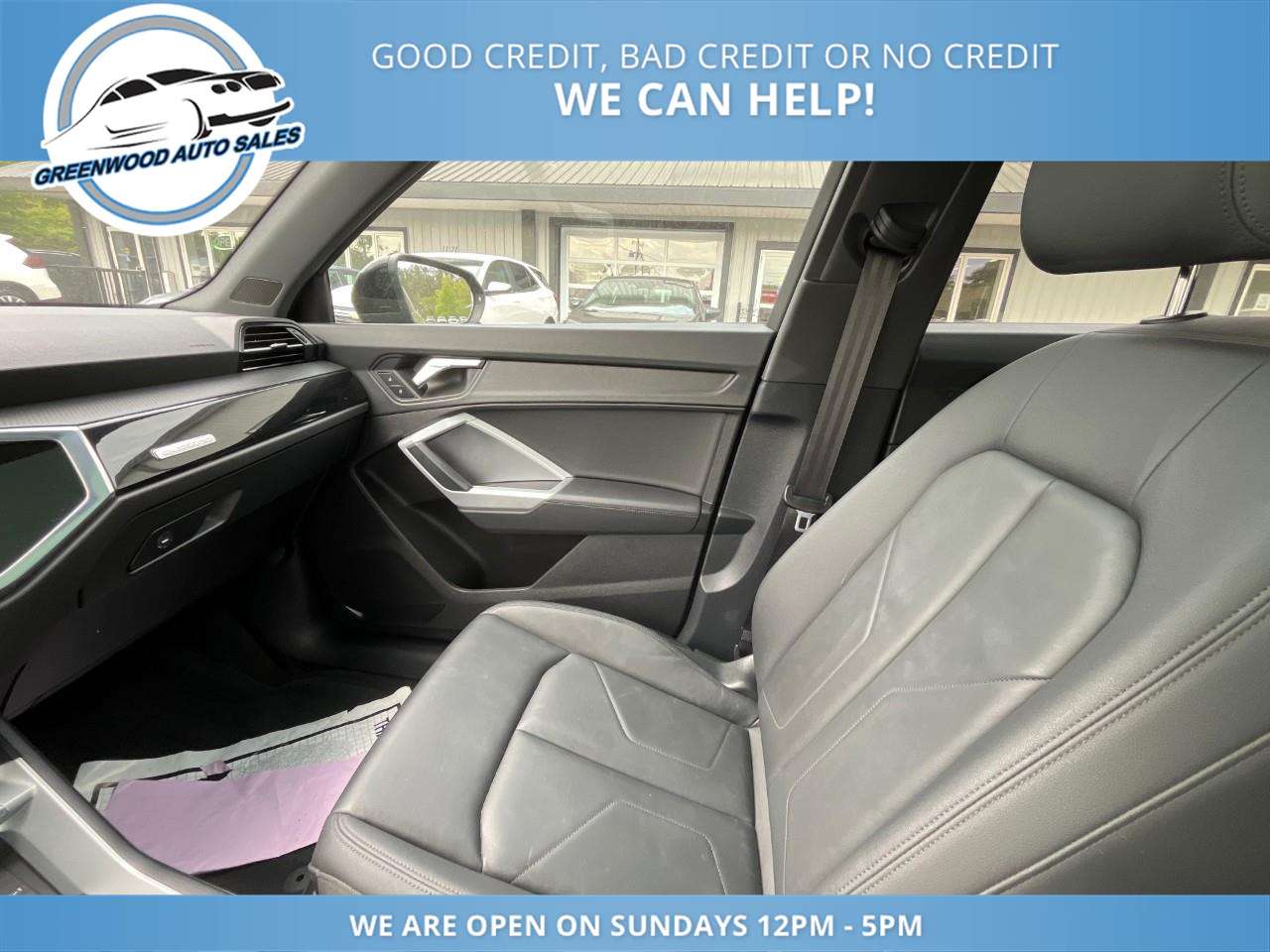 2021 Audi Q3 45 Komfort PRICED TO MOVE! BACKUP CAM! CALL NOW! thumb 8