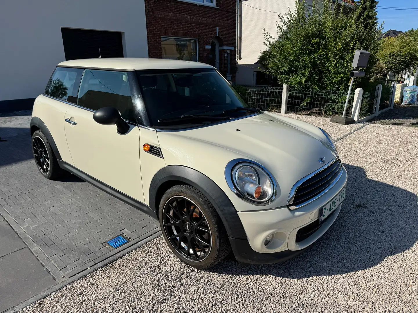 MINI One D Mini One D 1.6 DIESEL EUR5 1JR GARANTIE Wit - 1
