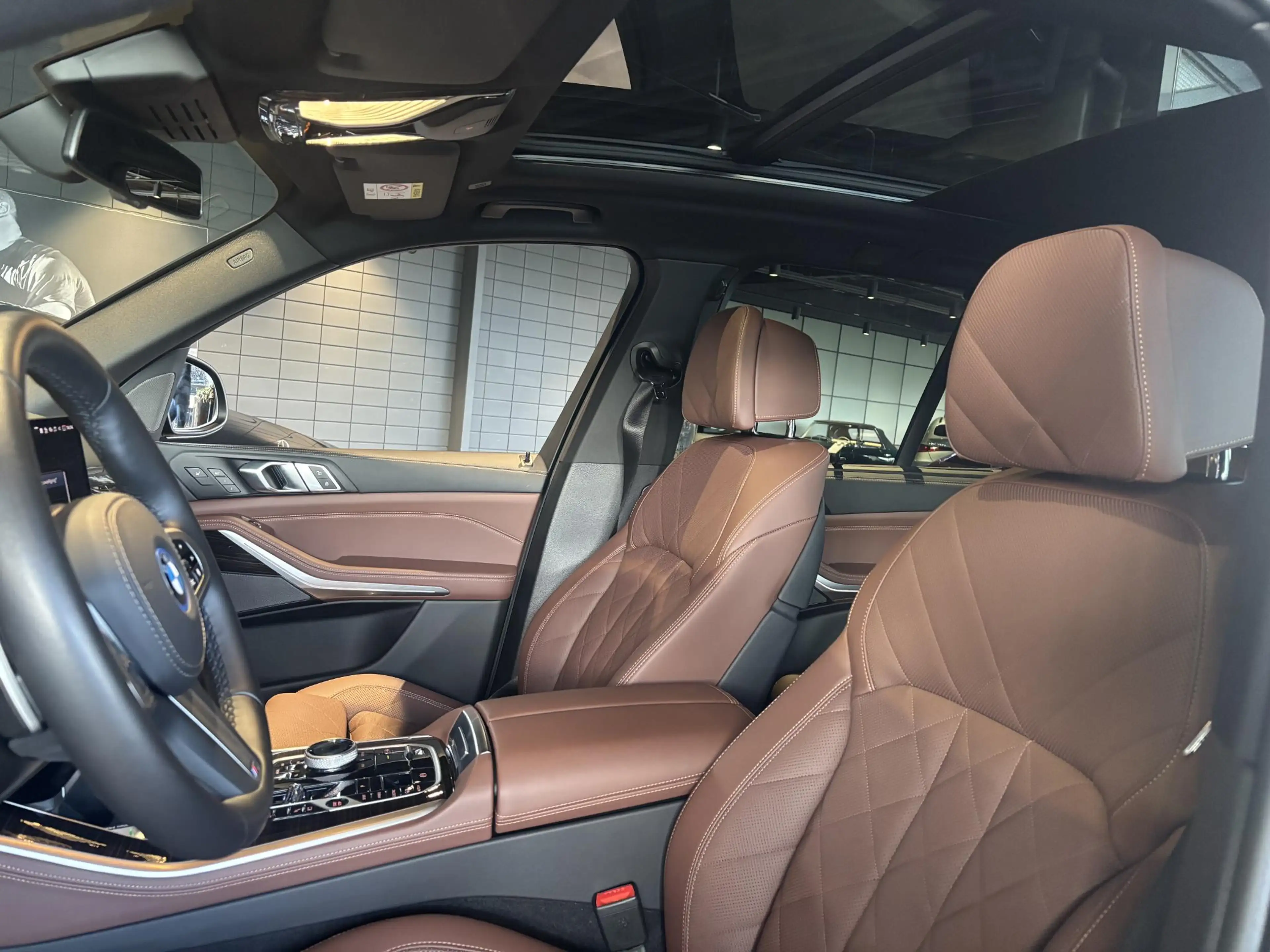 BMW X5 xDrive50e | DRAVITGRAU | ACHTERAS BESTURING | PANO — photo 11