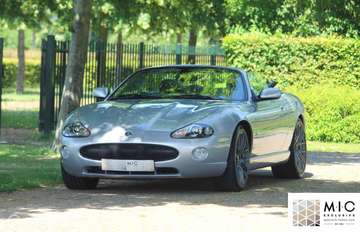 4.2 V8 Convertible