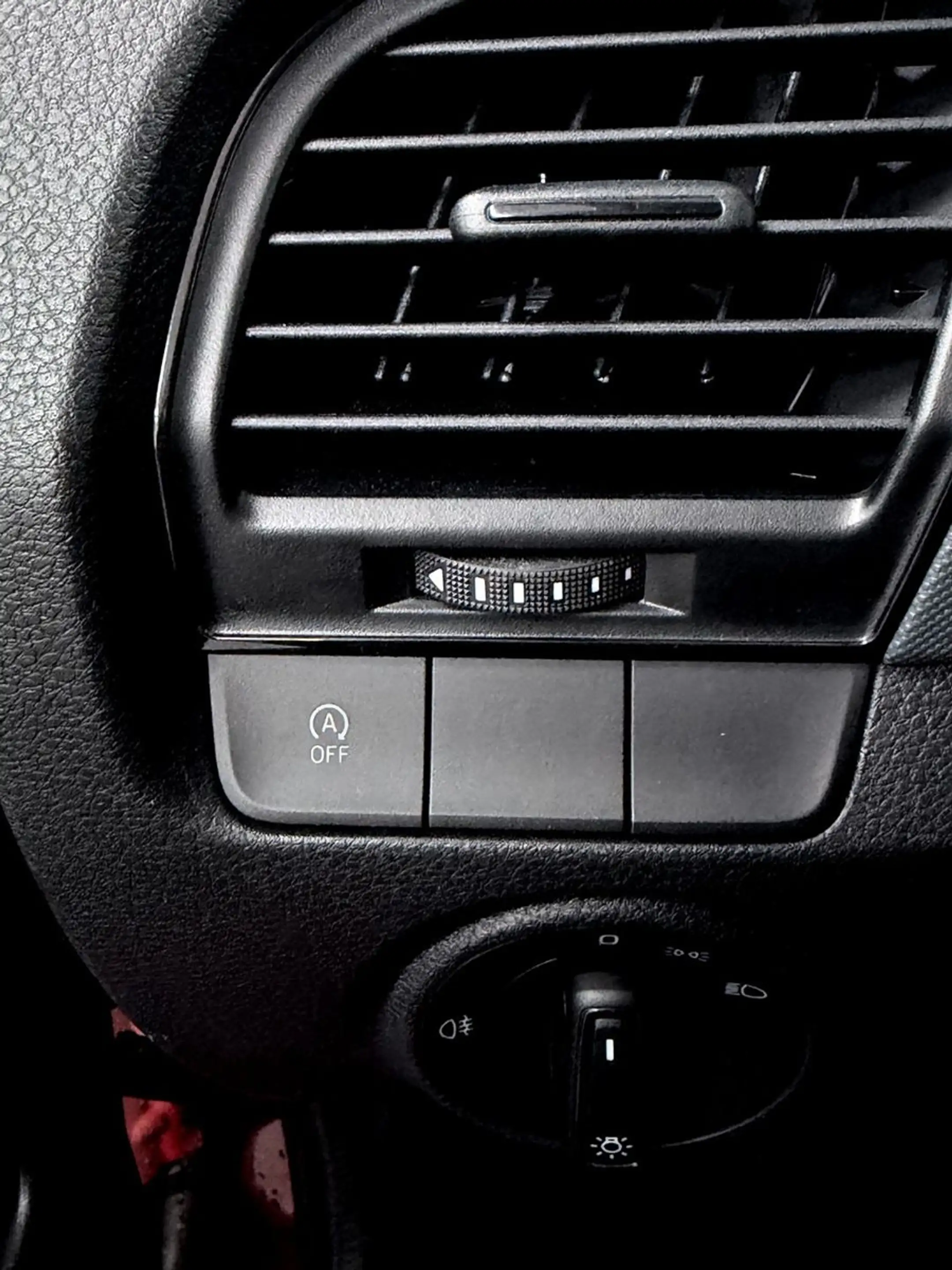 Skoda Fabia Cool Plus-KLIMAANLAGE-SERVO-EURO6 — photo 14