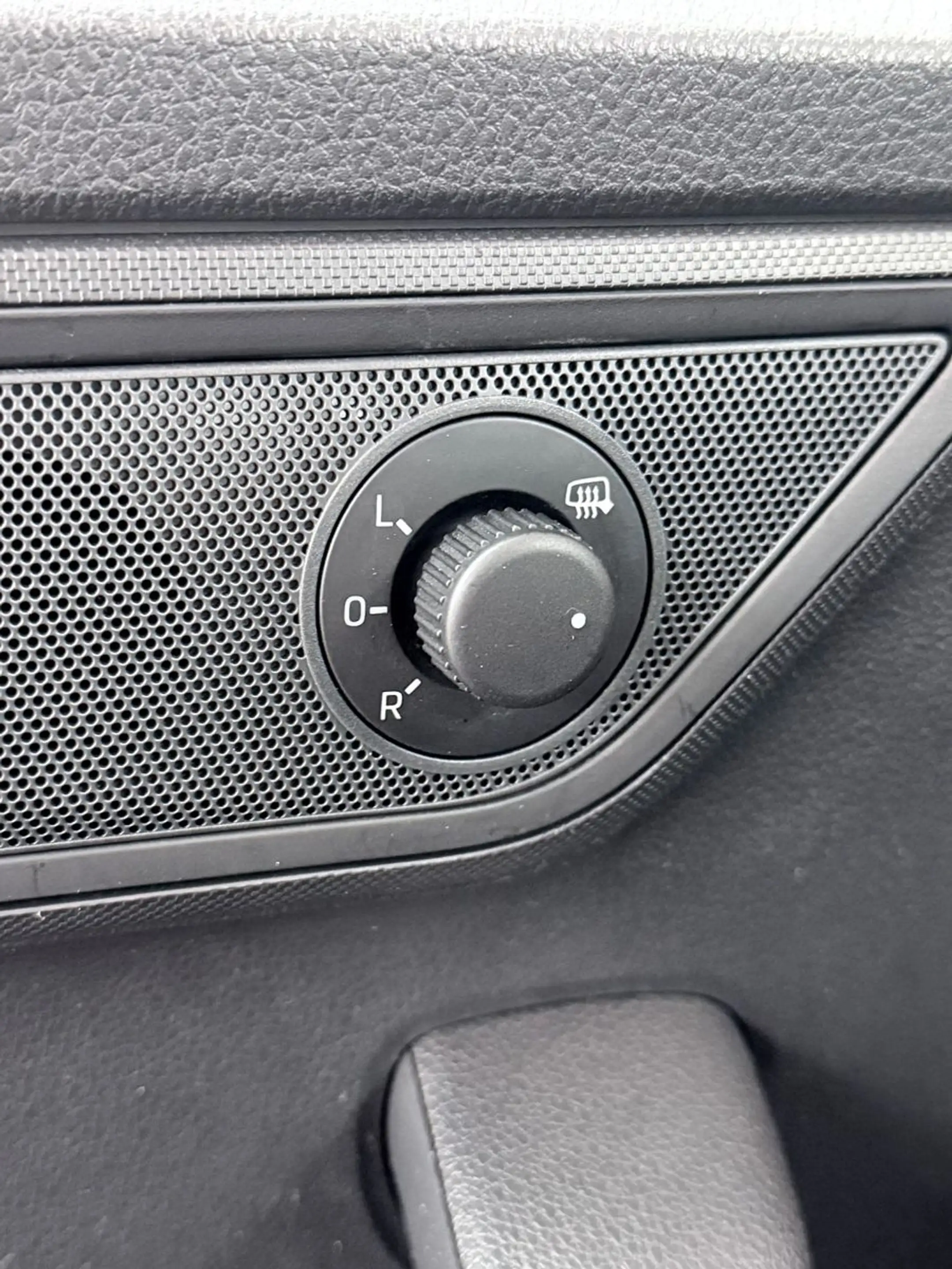 Skoda Fabia Cool Plus-KLIMAANLAGE-SERVO-EURO6 — photo 15