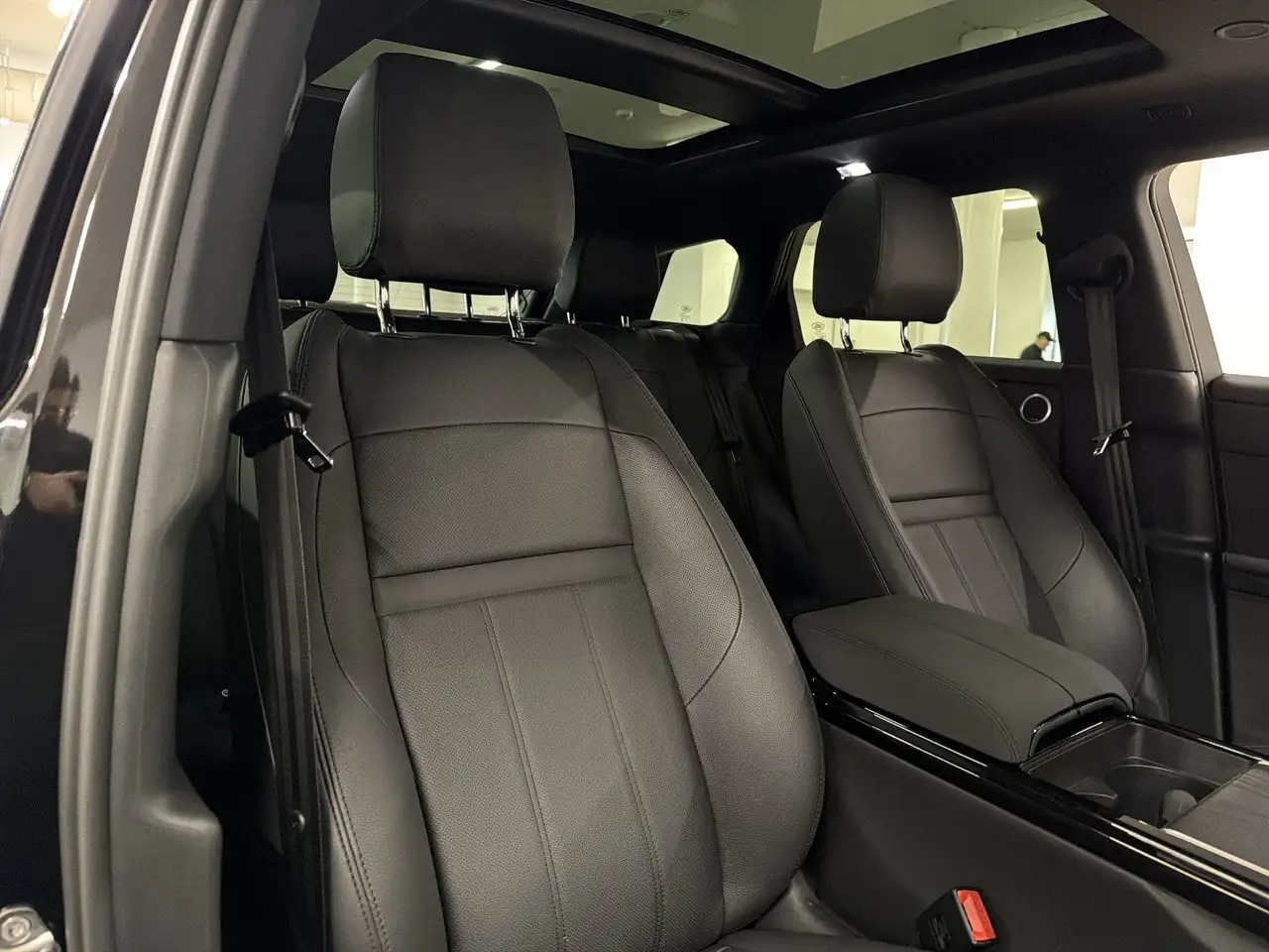 Land Rover Range Rover Evoque photo Land Rover Range Rover Evoque