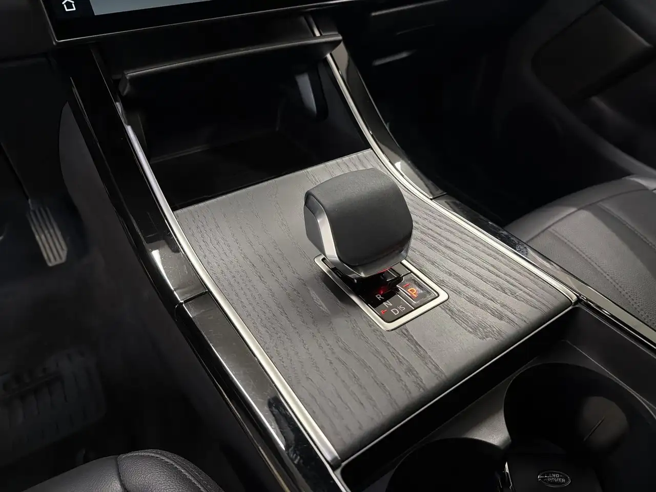 Land Rover Range Rover Evoque photo Land Rover Range Rover Evoque