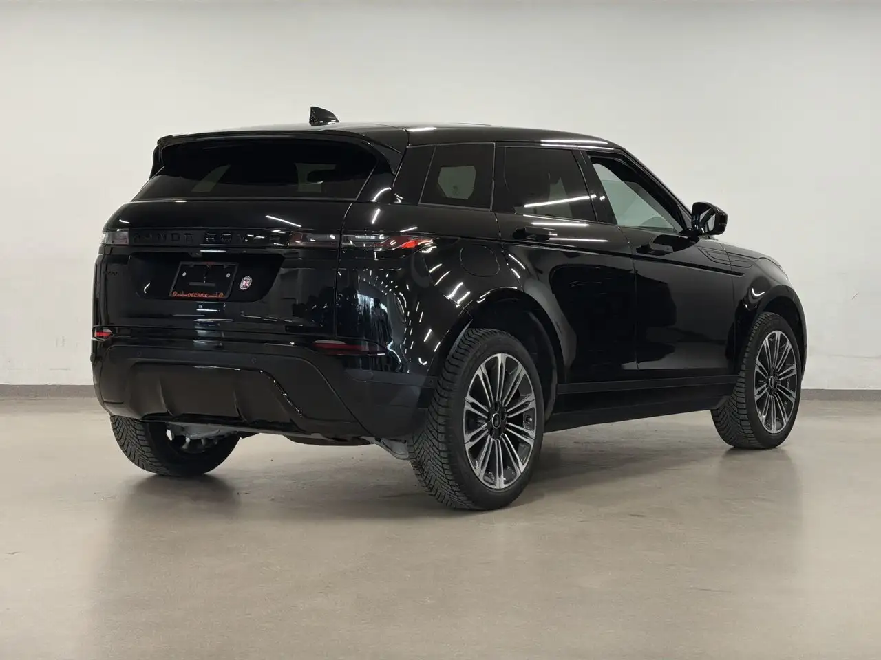 Land Rover Range Rover Evoque photo Land Rover Range Rover Evoque
