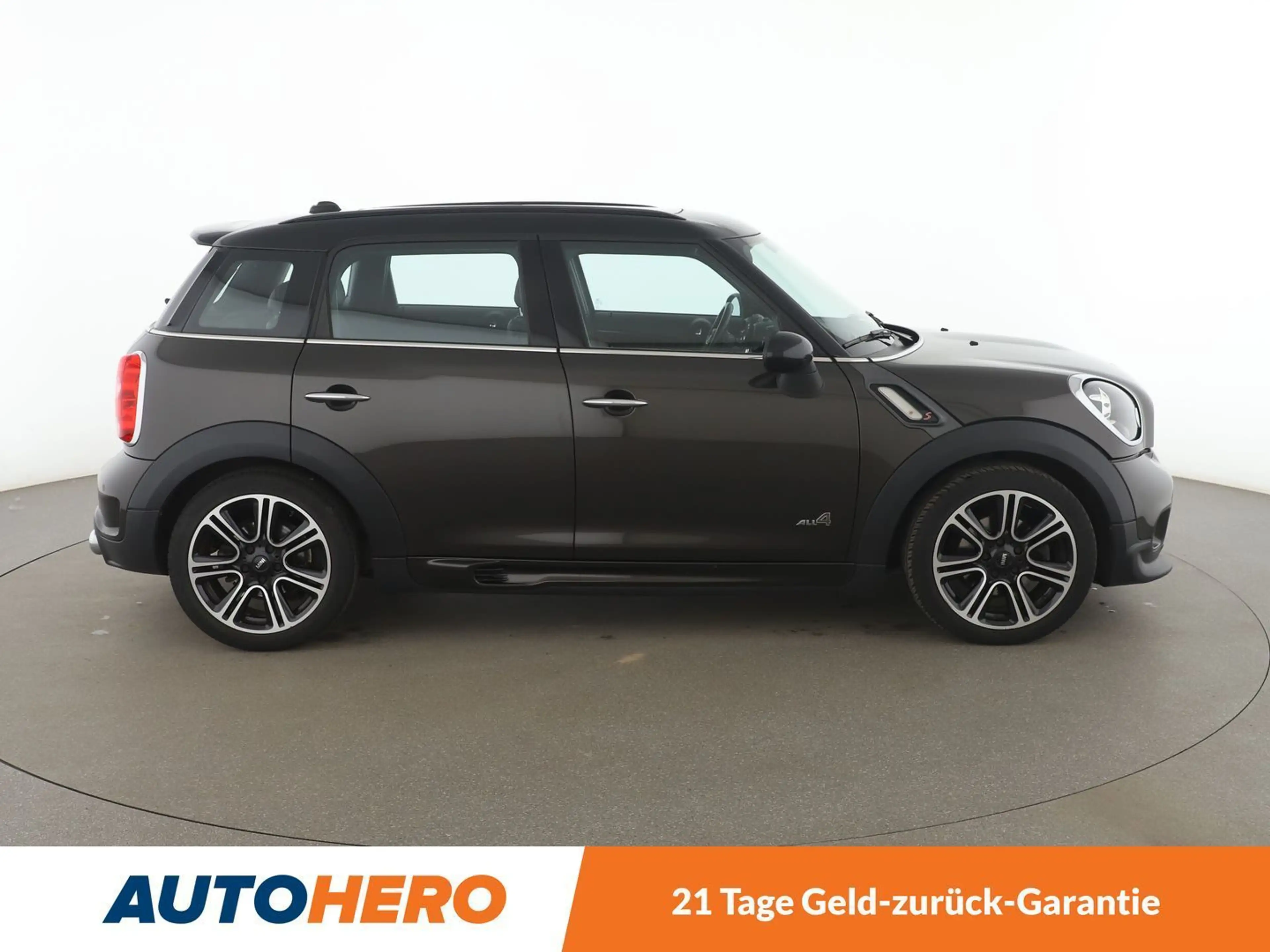 MINI Cooper SD Countryman Cooper SD ALL4 Aut.*NAVI*BI-XENON*TEMPO*CAM*SHZ* — photo 7