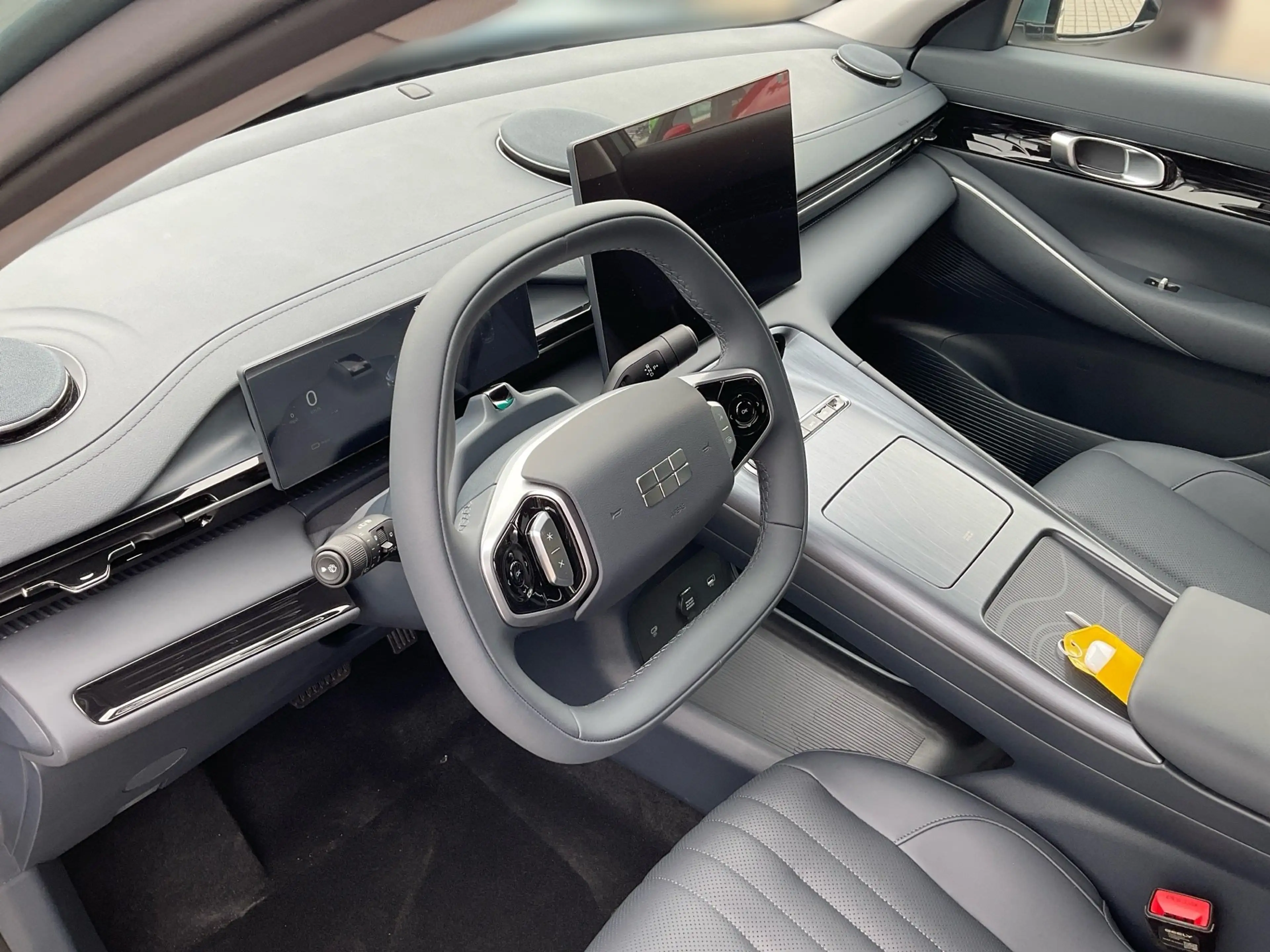 Geely E5 Pro — photo 12