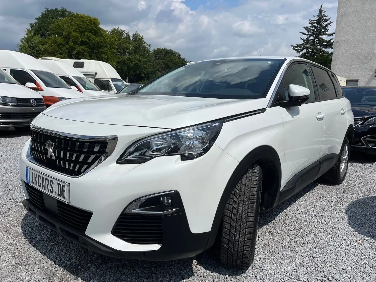 Peugeot 5008 1,2 PureTech Active Business 7-Sitzer Weiß - 2