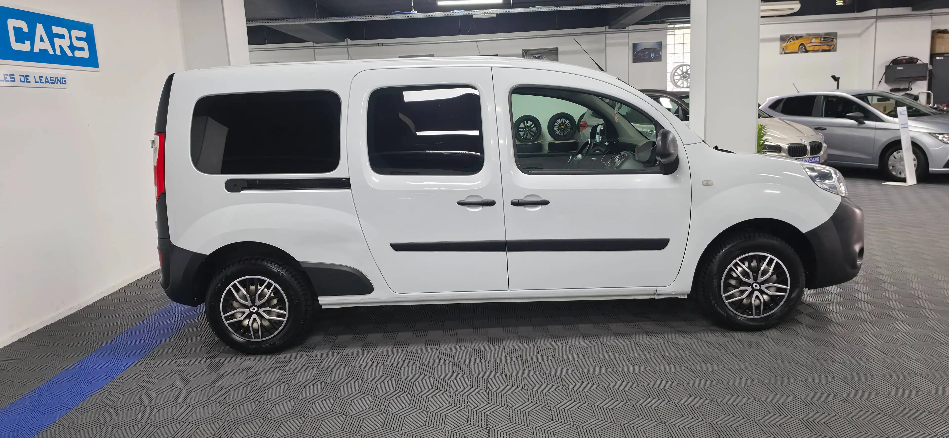 Renault Kangoo 1.5 DCI  | 2021 | NEW DISTRI + AMORTISSEURS + ENTRETIEN — photo 5