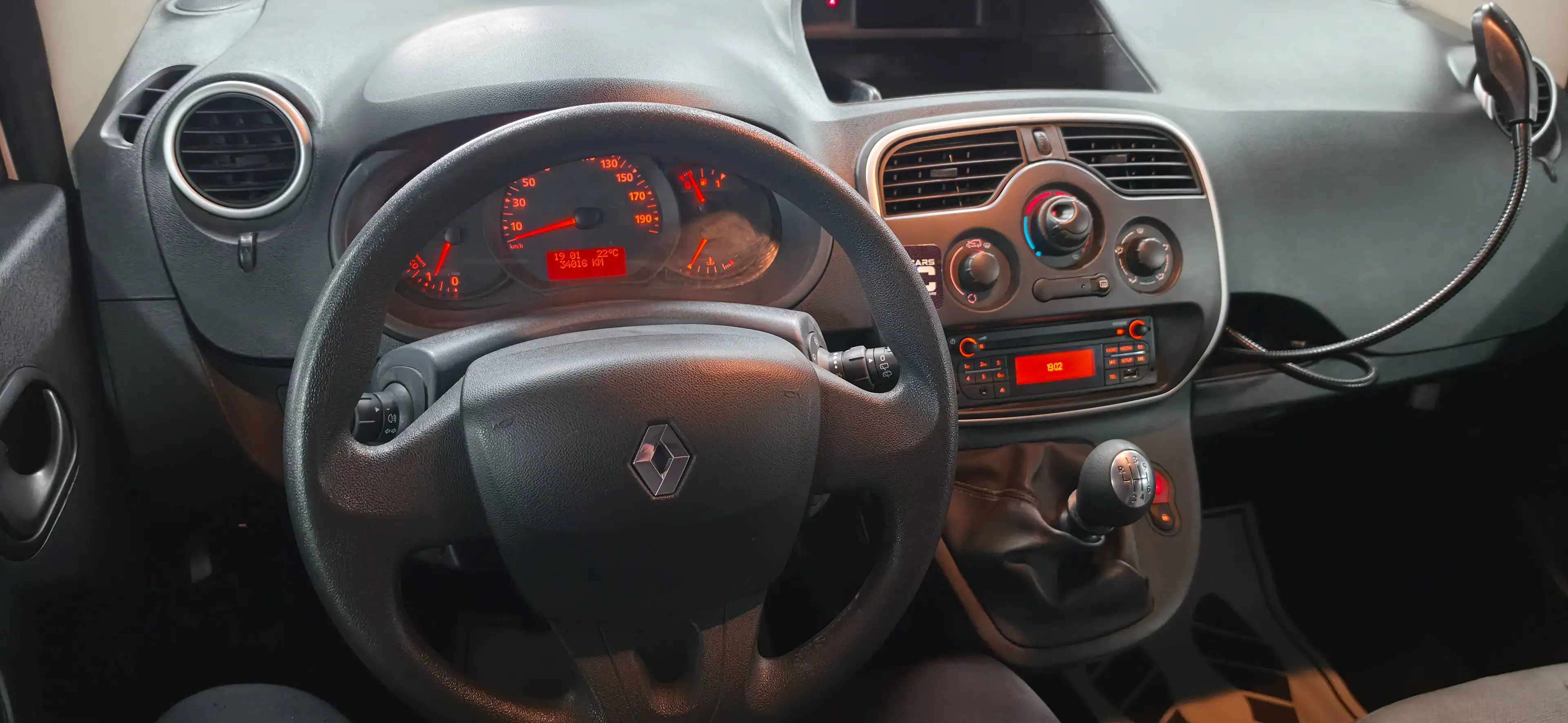 Renault Kangoo 1.5 DCI  | 2021 | NEW DISTRI + AMORTISSEURS + ENTRETIEN — photo 18