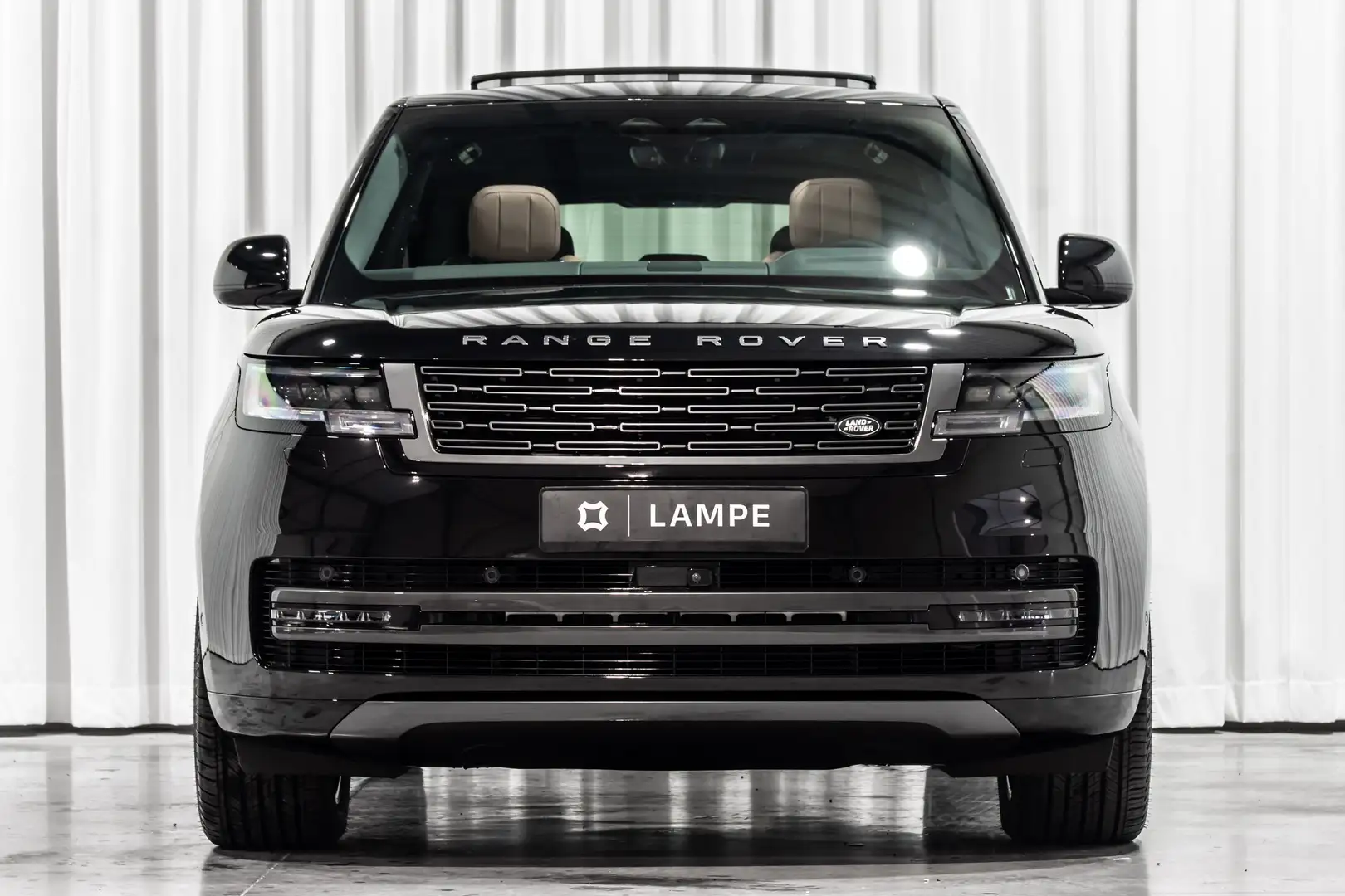 Land Rover Range Rover Range Rover P460e Hybrid HSE Pano Meridian3D HUD Zwart - 2