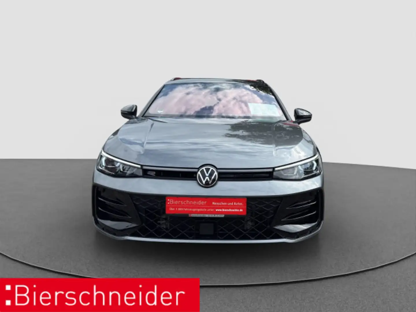 Volkswagen Passat Variant Passat 2.0 TDI DSG 4Mo R-Line Signature AHK PANO Grau - 2