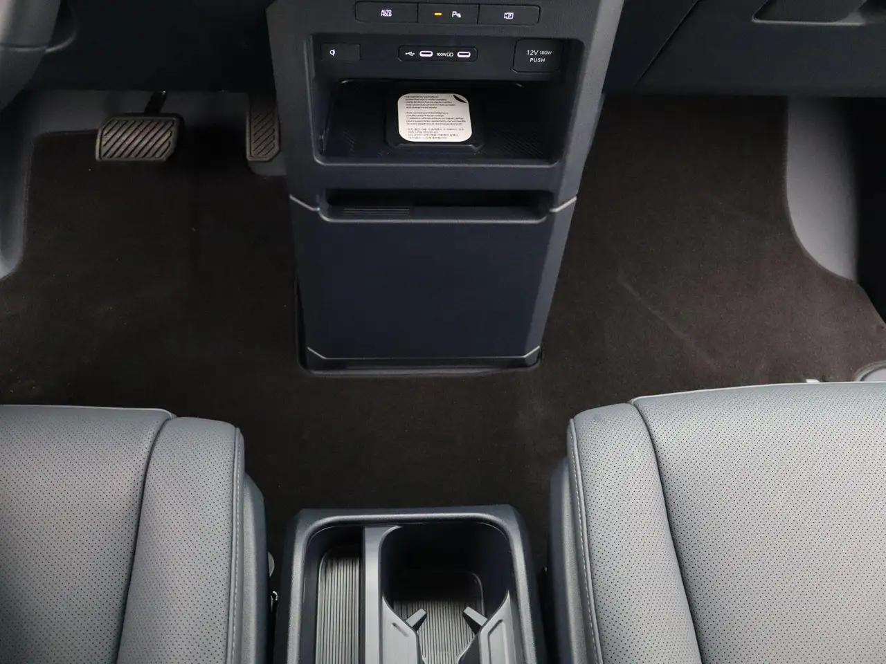 Kia PV5 Passenger 2026 — фото 10