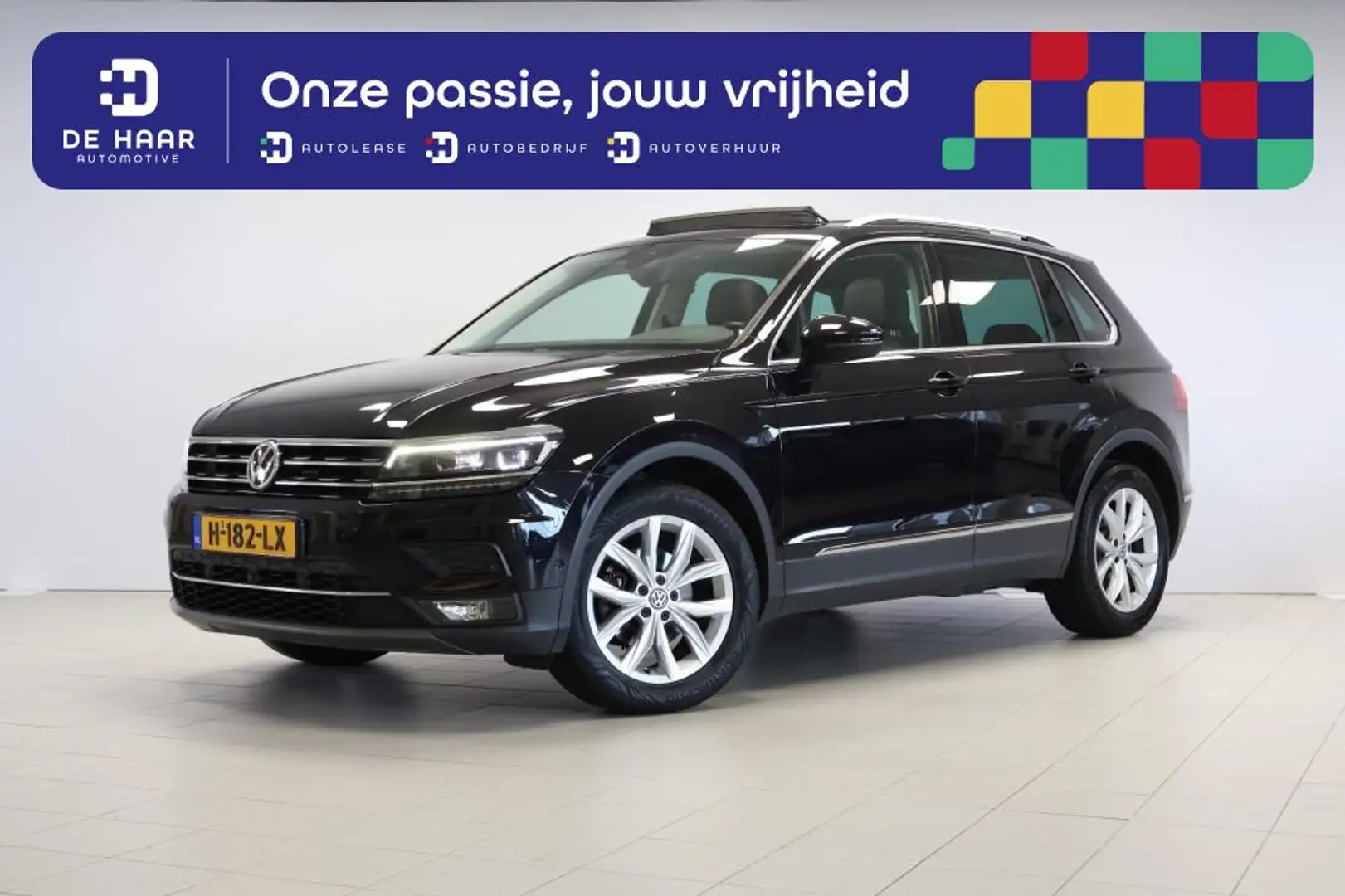 Volkswagen Tiguan 1.5 TSI ACT Highline - Pano - Leder - ACC - CarPla Noir - 1