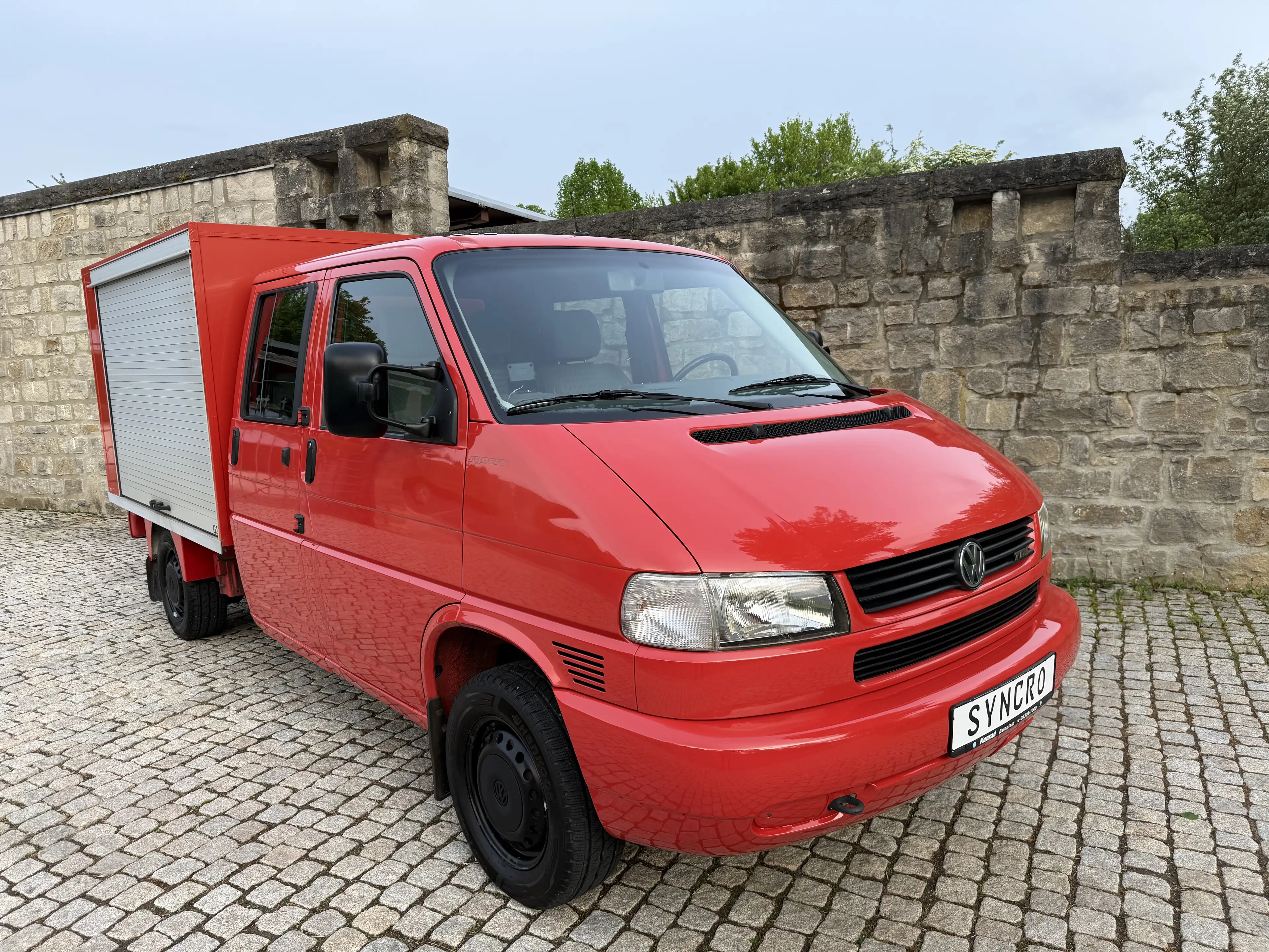 Volkswagen T4 Transporter 2.5 TDI Syncro Pirsche Doppelkab*48Tkm — photo 2