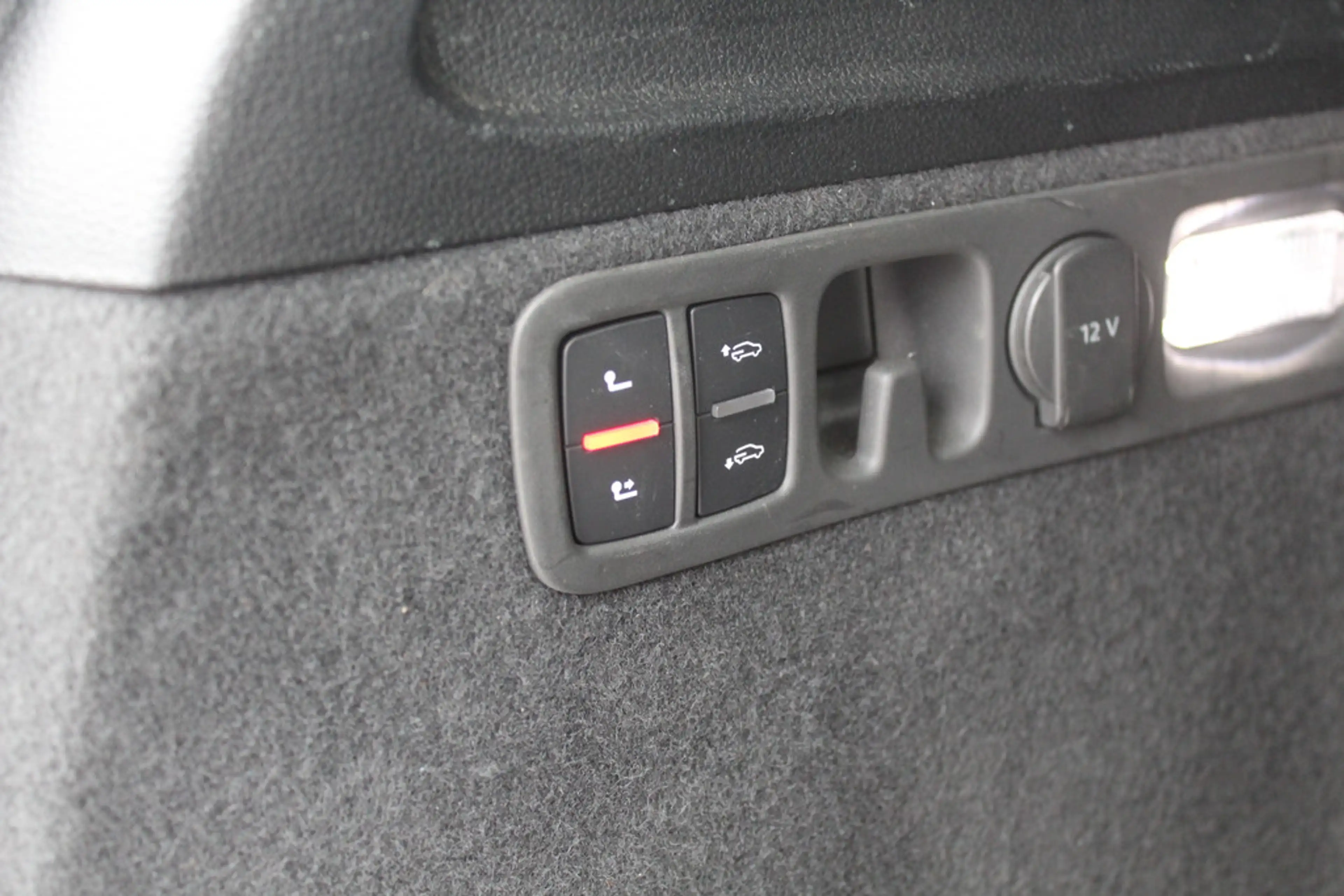 Audi Q7 60 TFSI e quattro Competition / SoH 91,5% / Trekha — photo 18