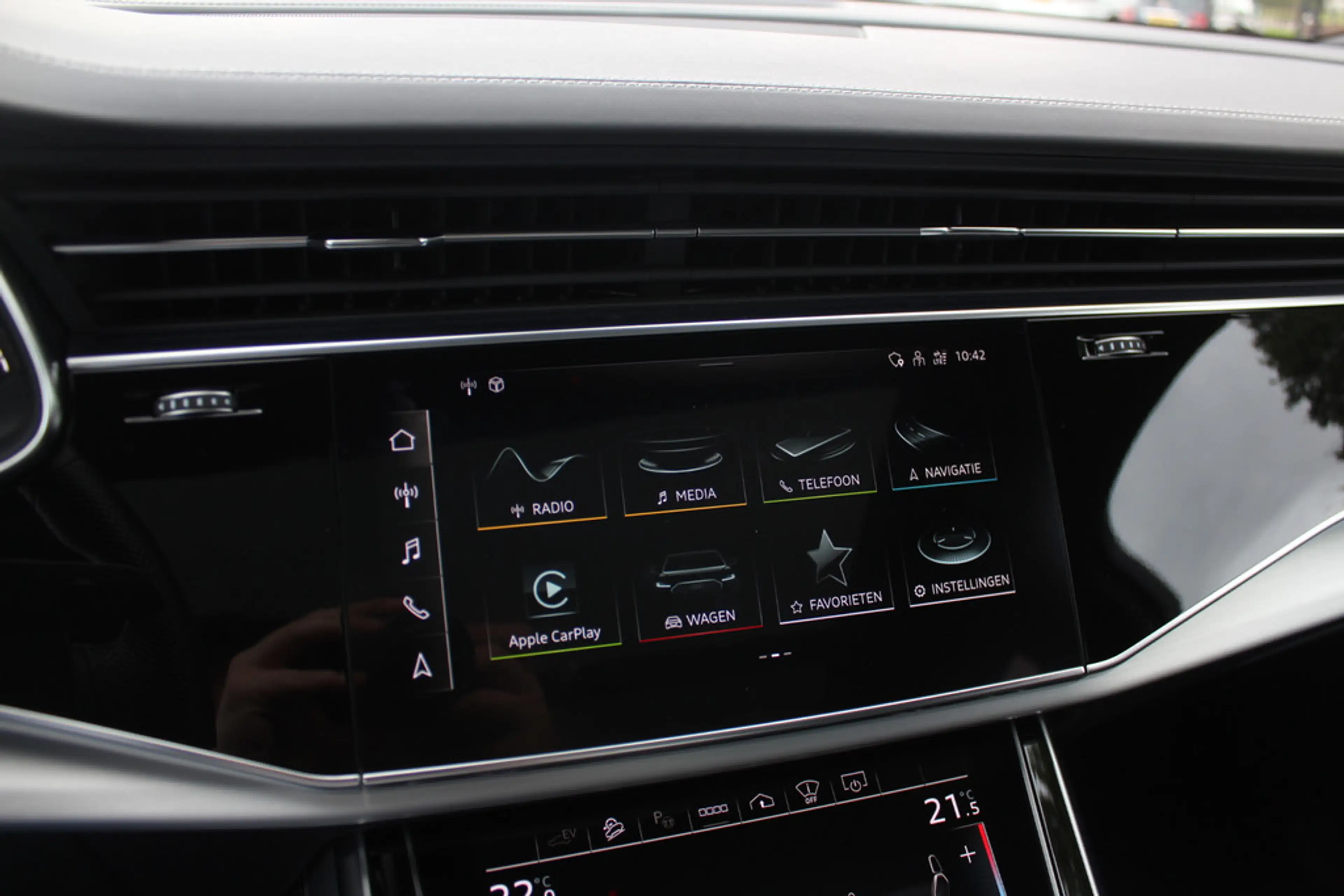 Audi Q7 60 TFSI e quattro Competition / SoH 91,5% / Trekha — photo 22